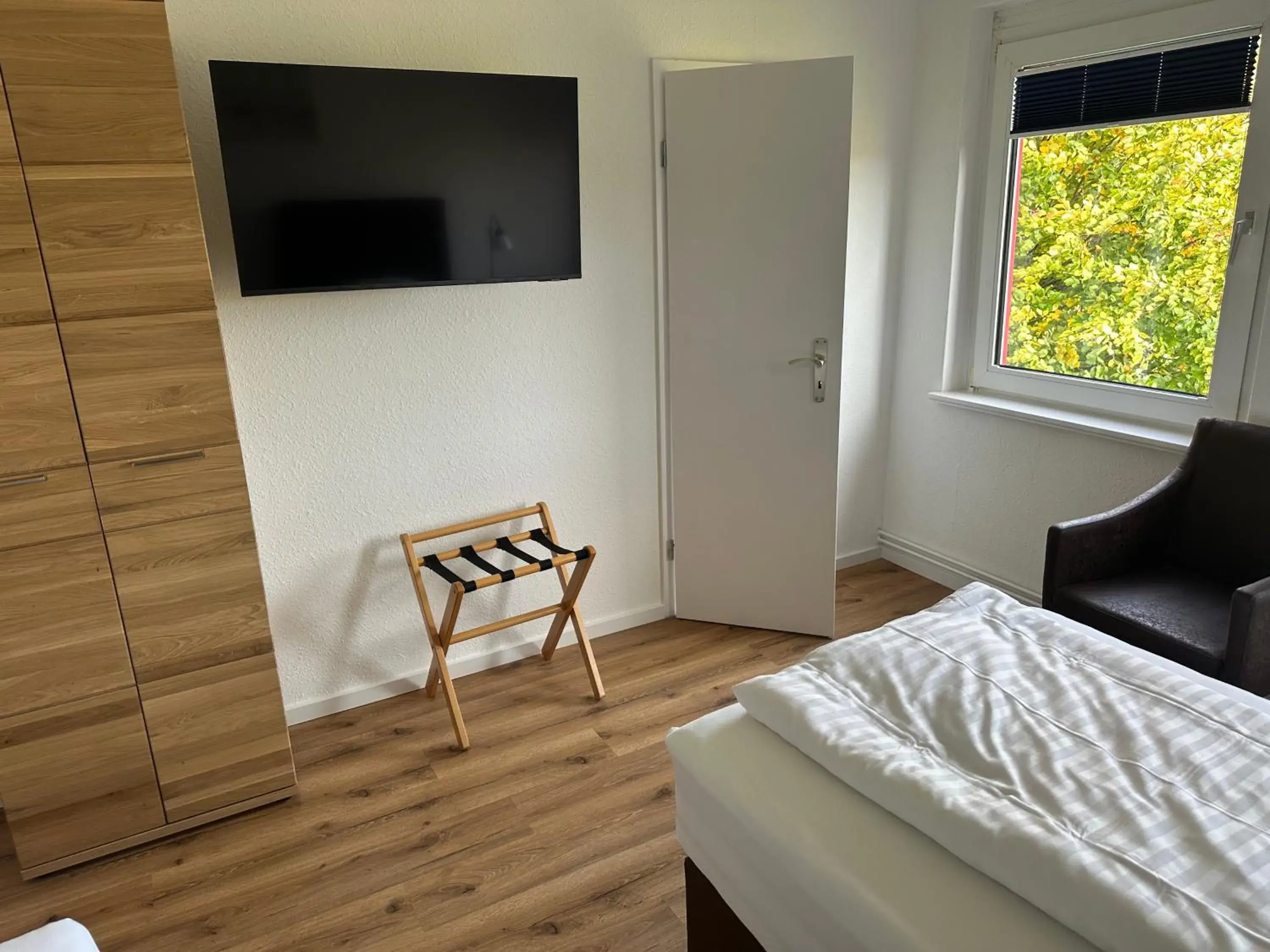 Three-Bedroom Apartment in Hotel Landhaus Apartments Three-Bedroom Apartment in Hotel Landhaus Apartments