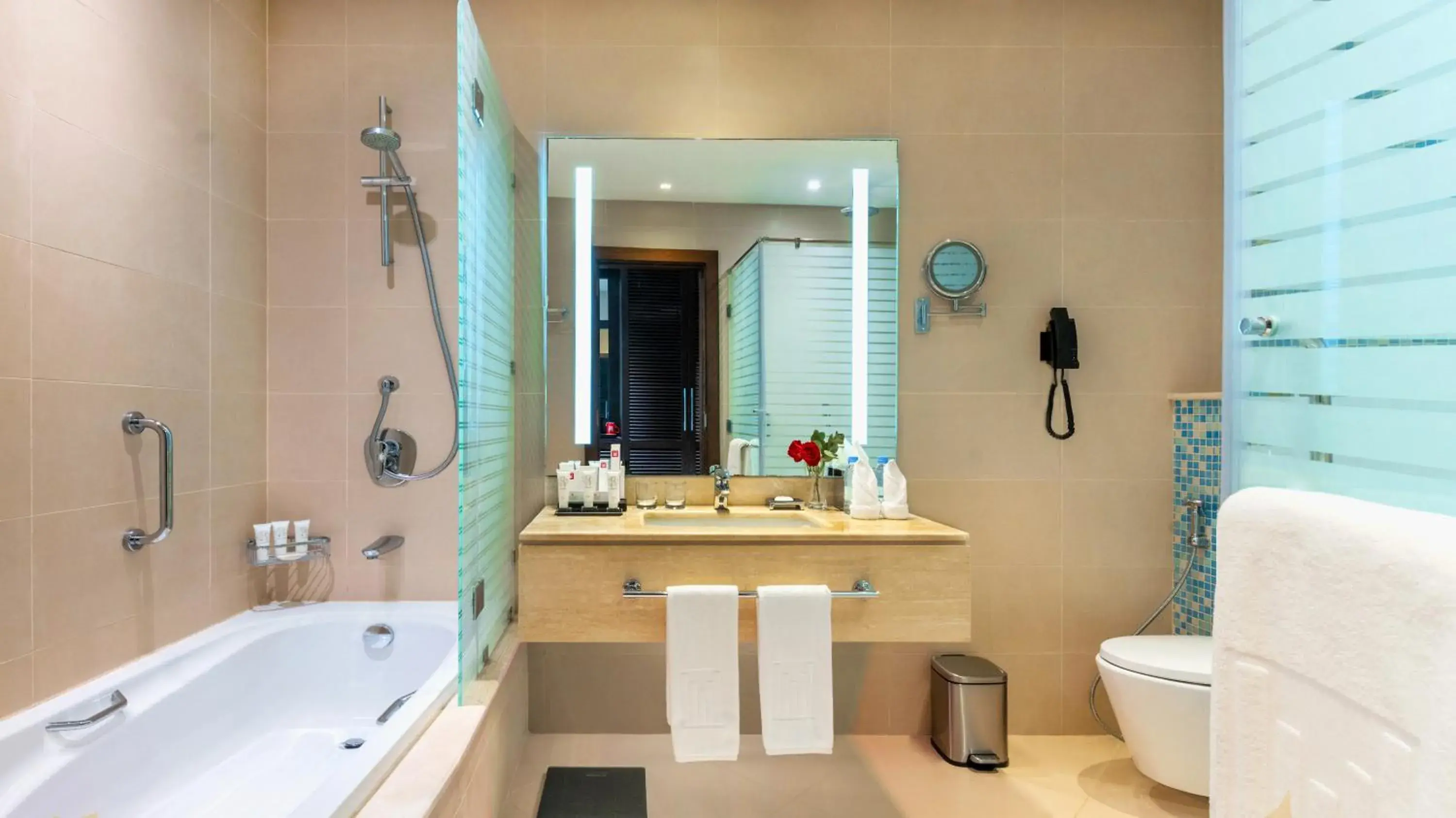 Deluxe King Bed Room with Sea View in Grand Millennium Gizan Deluxe King Bed Room with Sea View in Grand Millennium Gizan