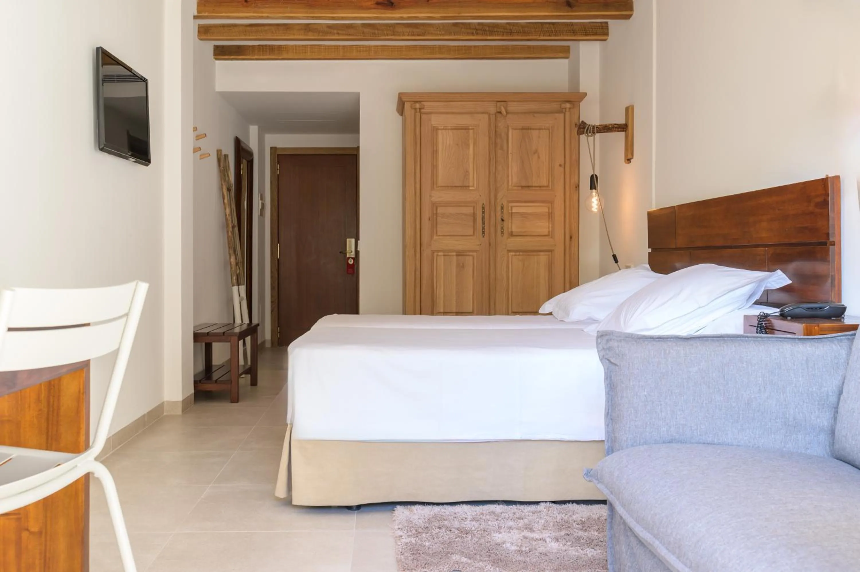 Bedroom, Bed in Hotel Es Port