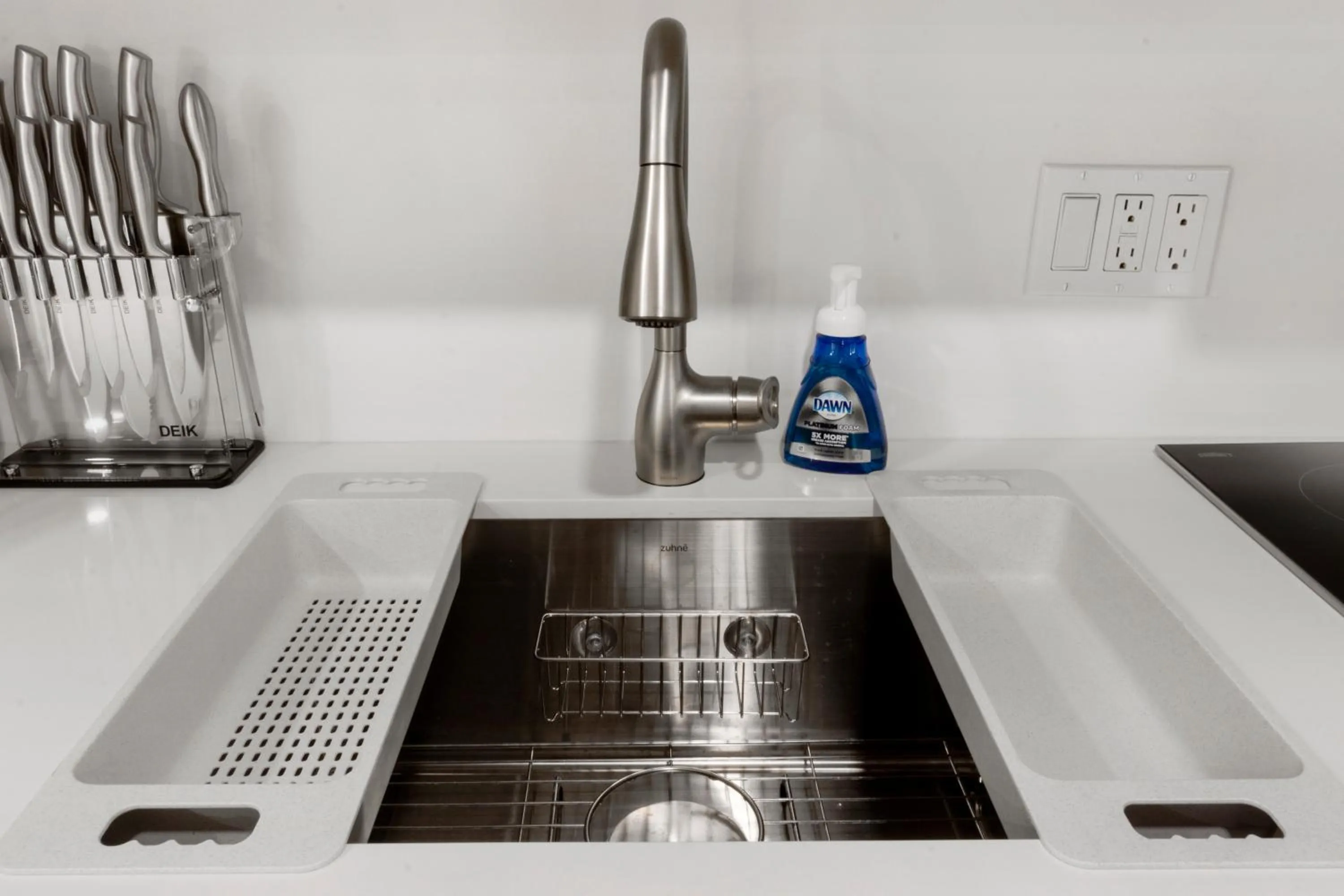 Elite Brickell Studio on the Bay