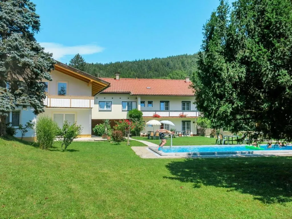 Property building in Apartments Roemerschlucht