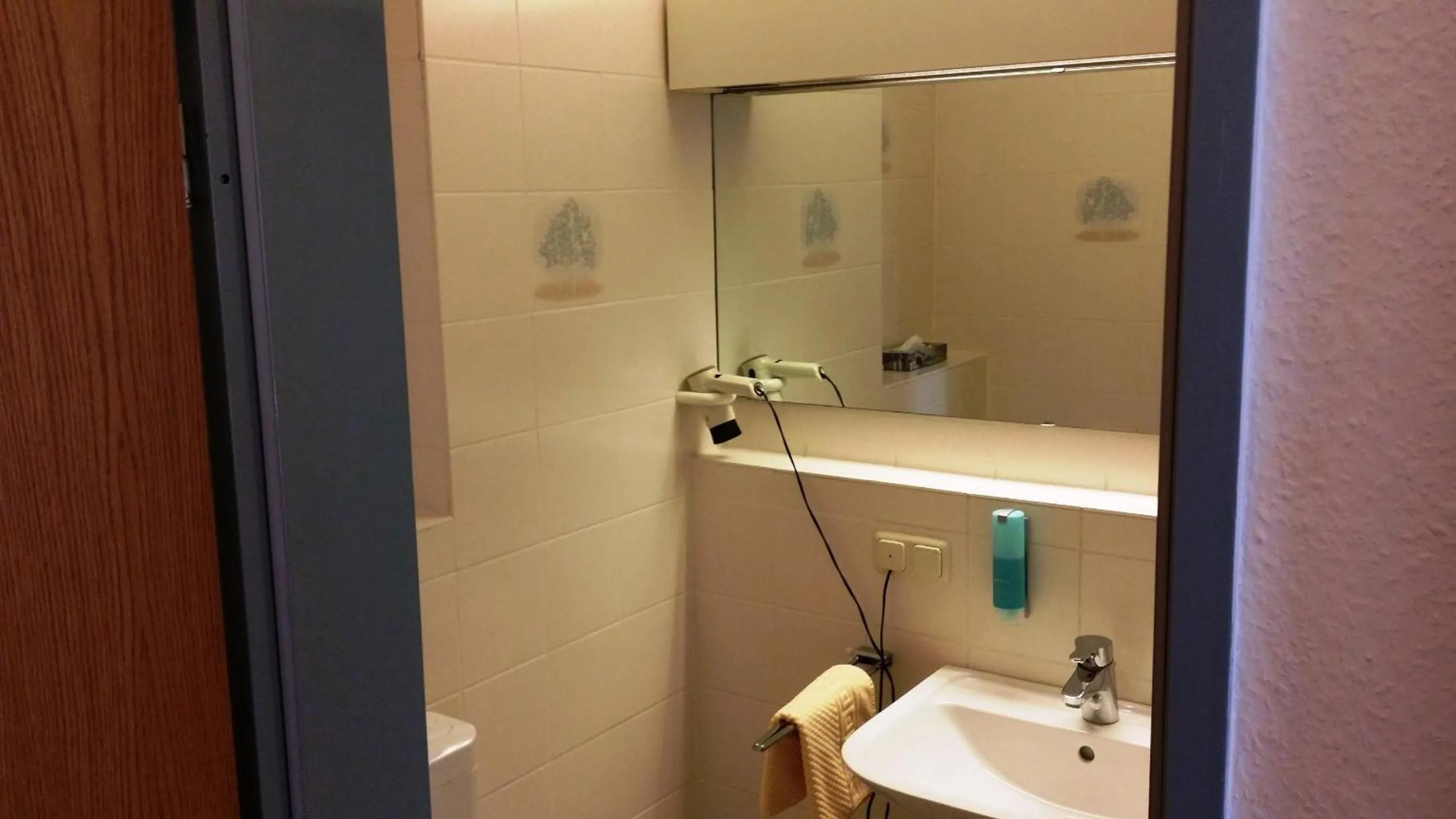 Bathroom in Hotel Garni Stadt Friedberg