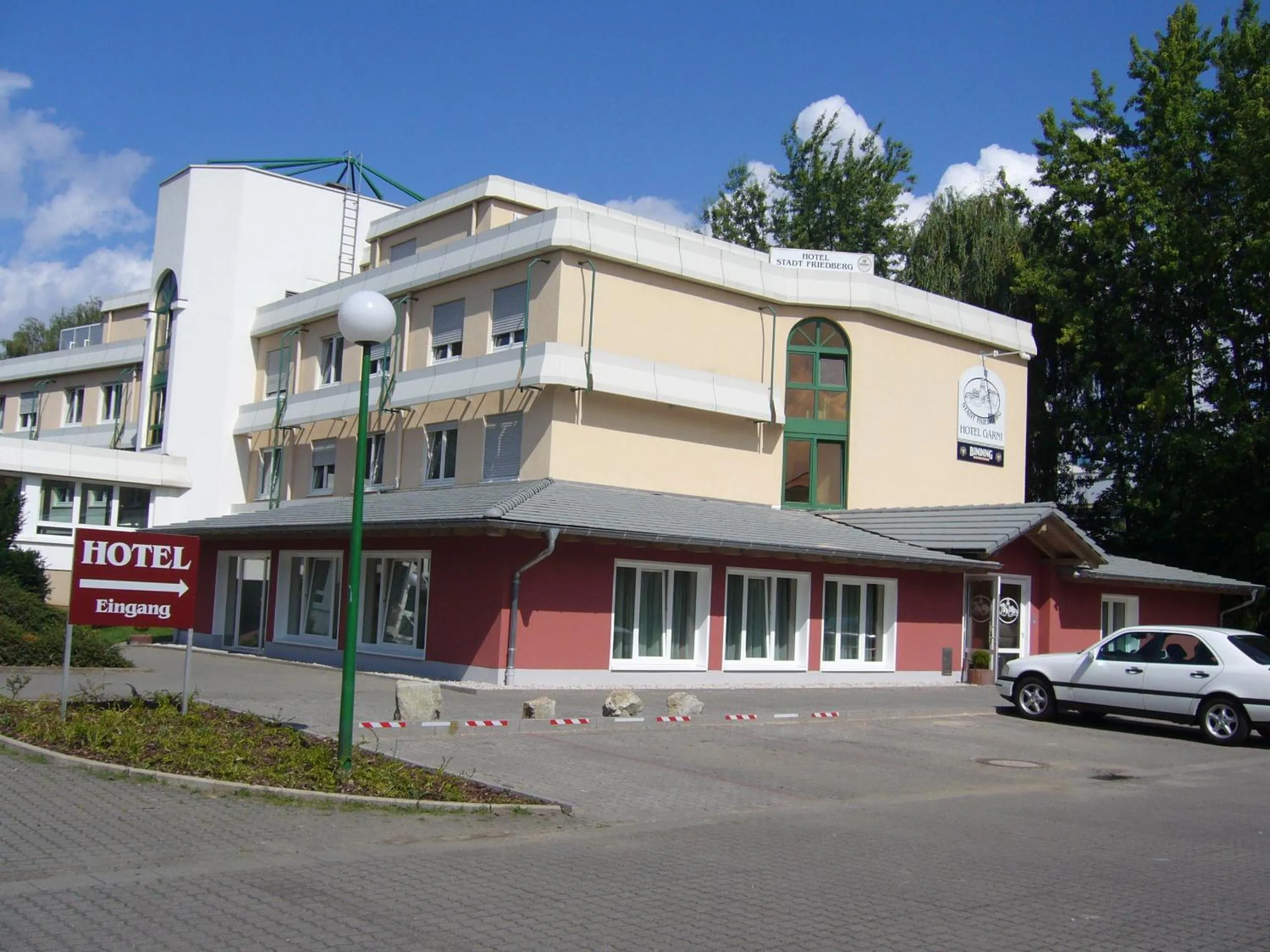 Facade/entrance in Hotel Garni Stadt Friedberg