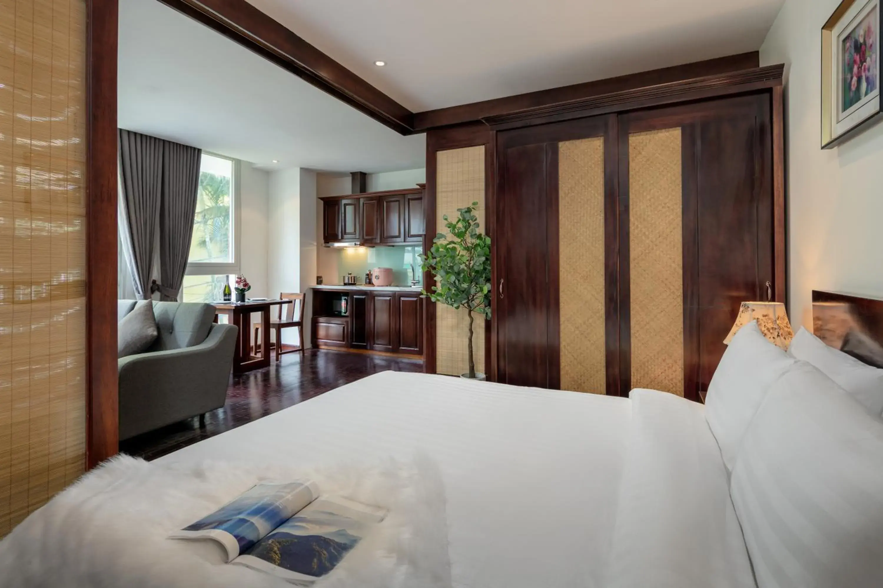 Photo of the whole room, Bed in Pegasy Suites Lakeside Photo of the whole room, Bed in Pegasy Suites Lakeside