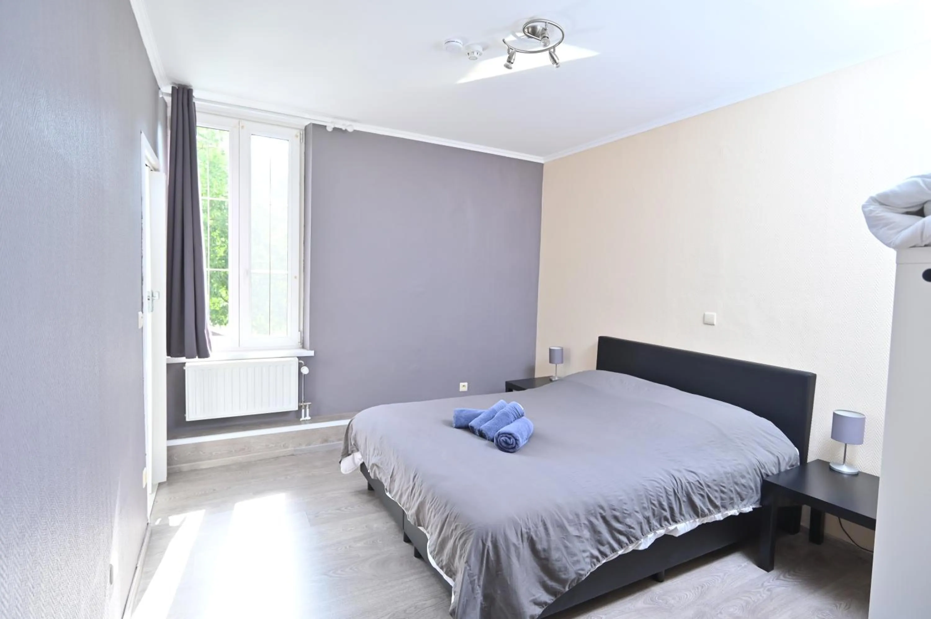 Bed in B&B De l'Aisne