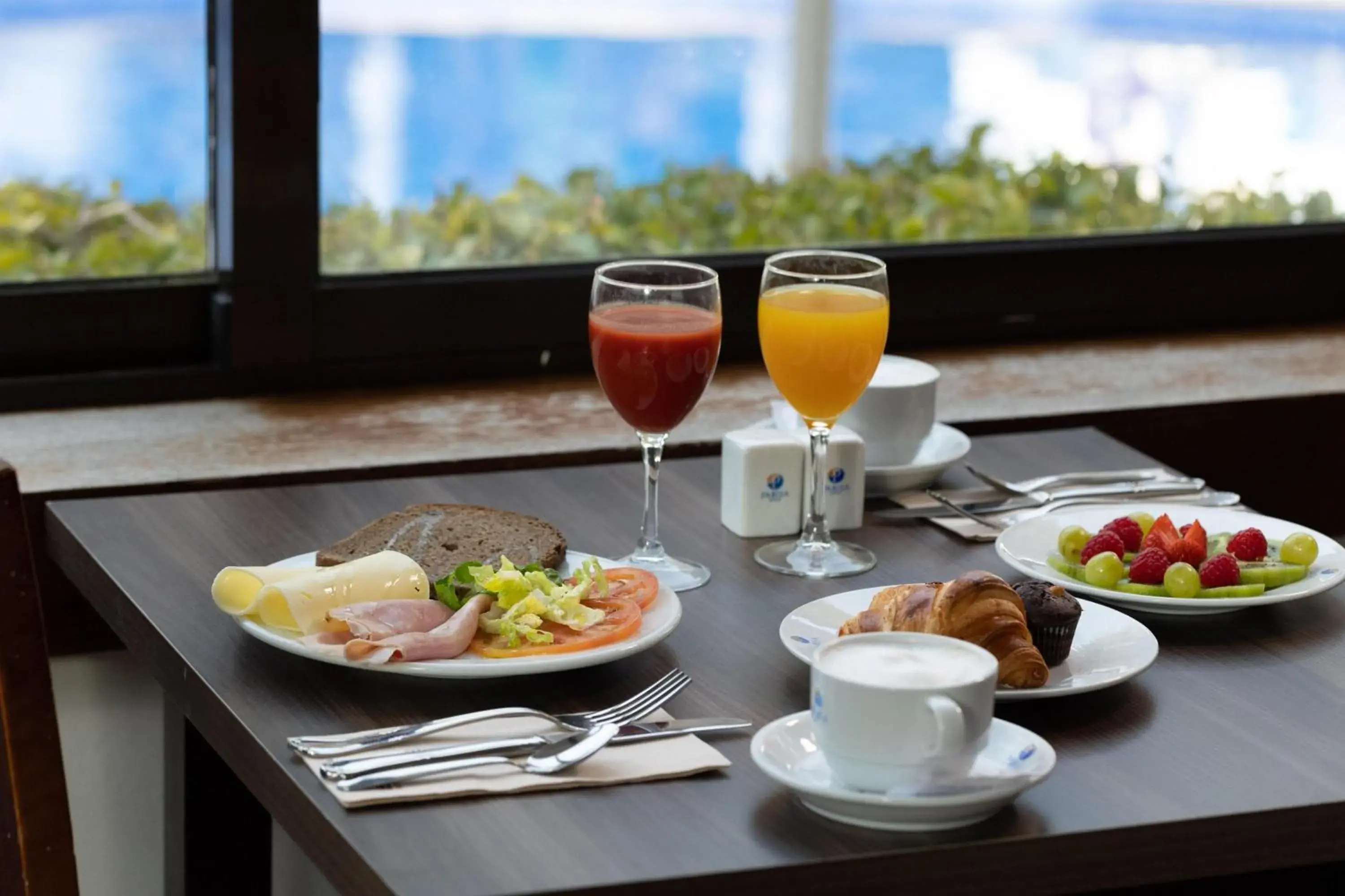 Restaurant/places to eat in Hotel Pabisa Chico Restaurant/places to eat in Hotel Pabisa Chico