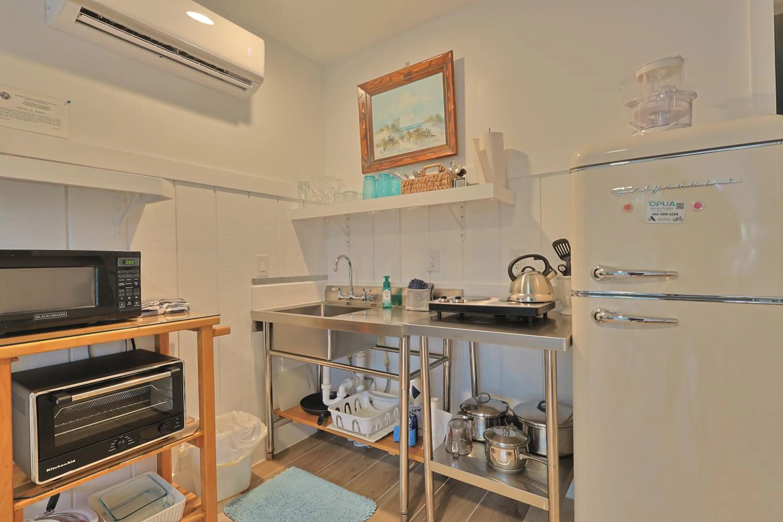 Kitchen or kitchenette in Siesta Key Island Rentals