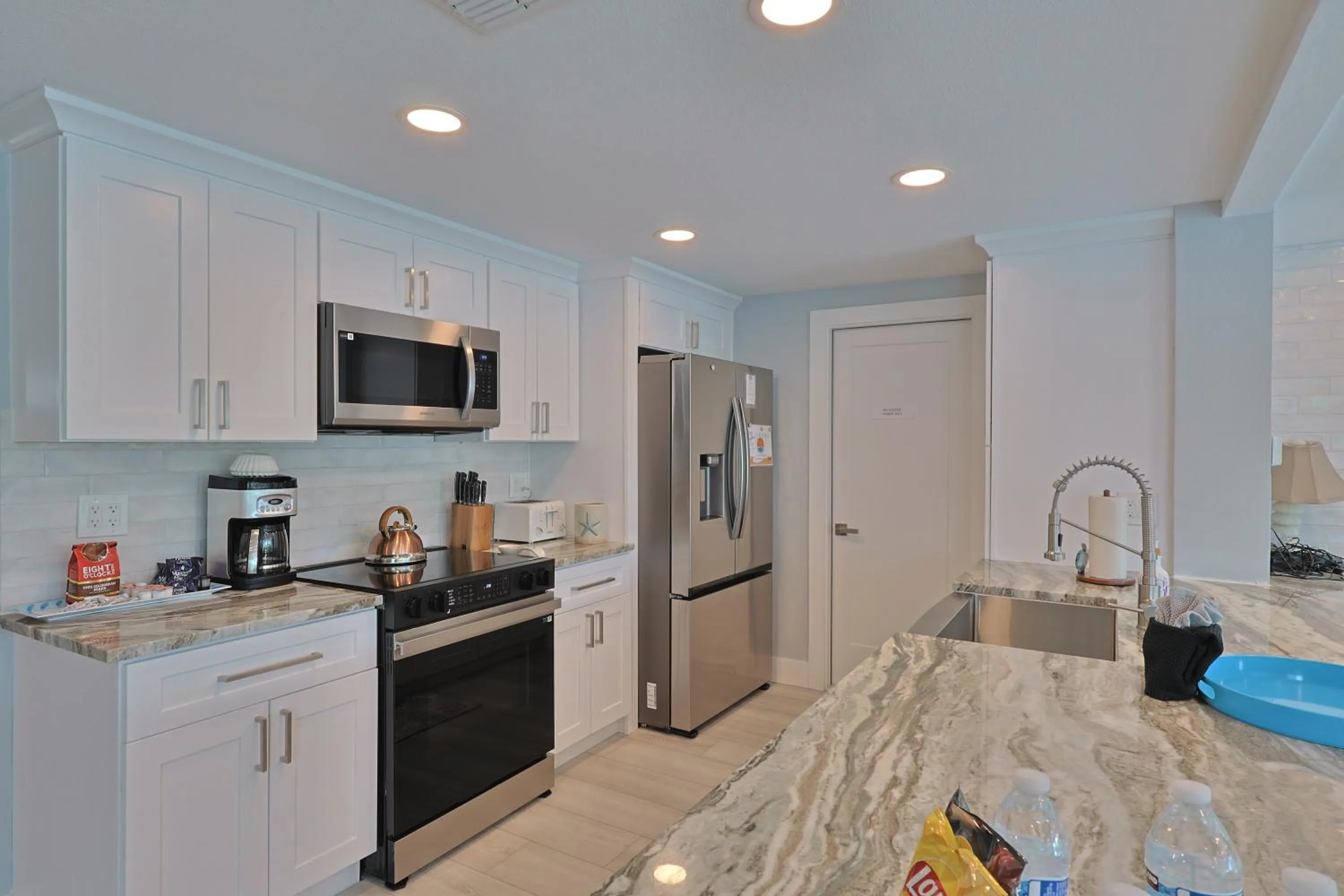 Kitchen or kitchenette in Siesta Key Island Rentals