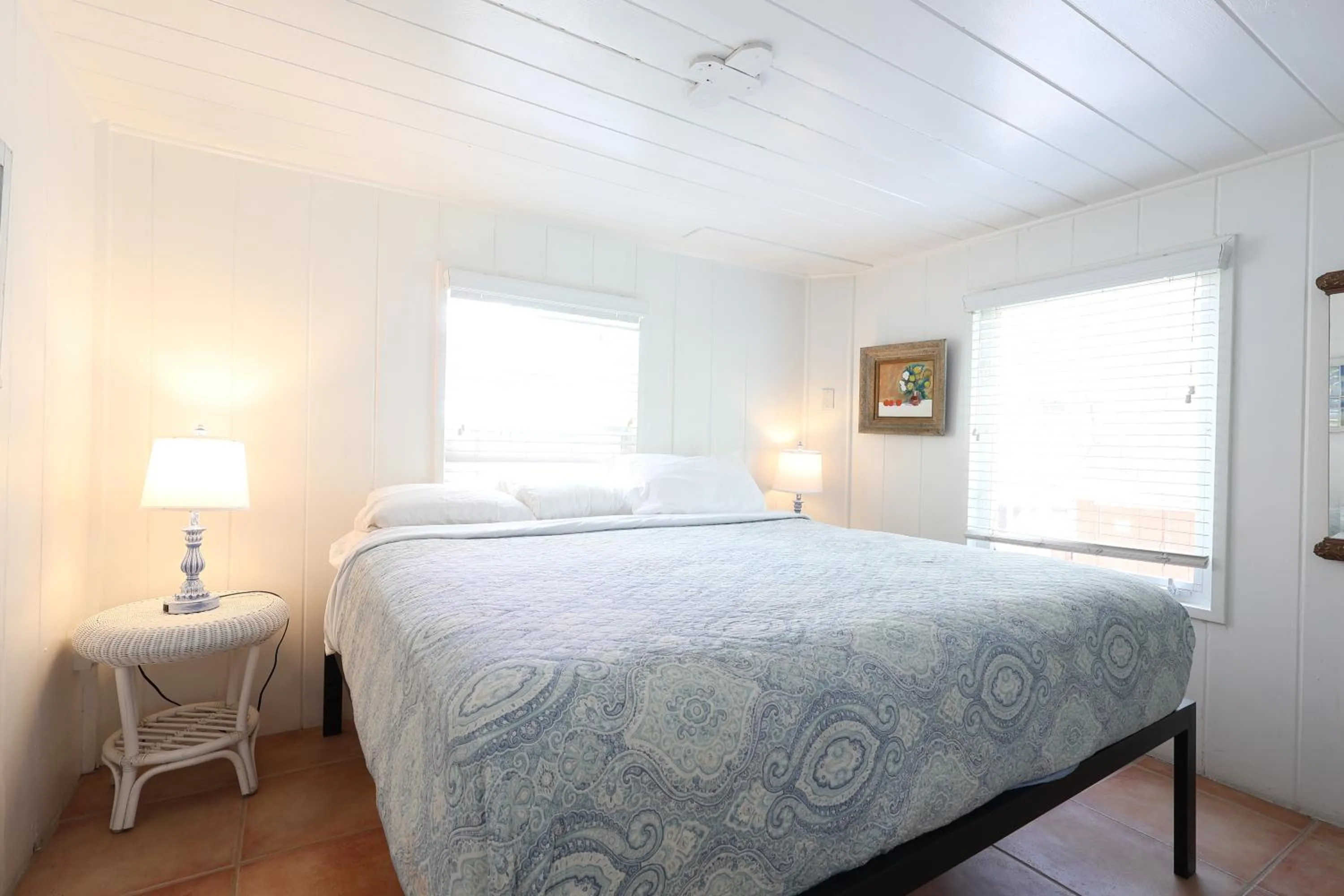 Bedroom, Bed in Siesta Key Island Rentals