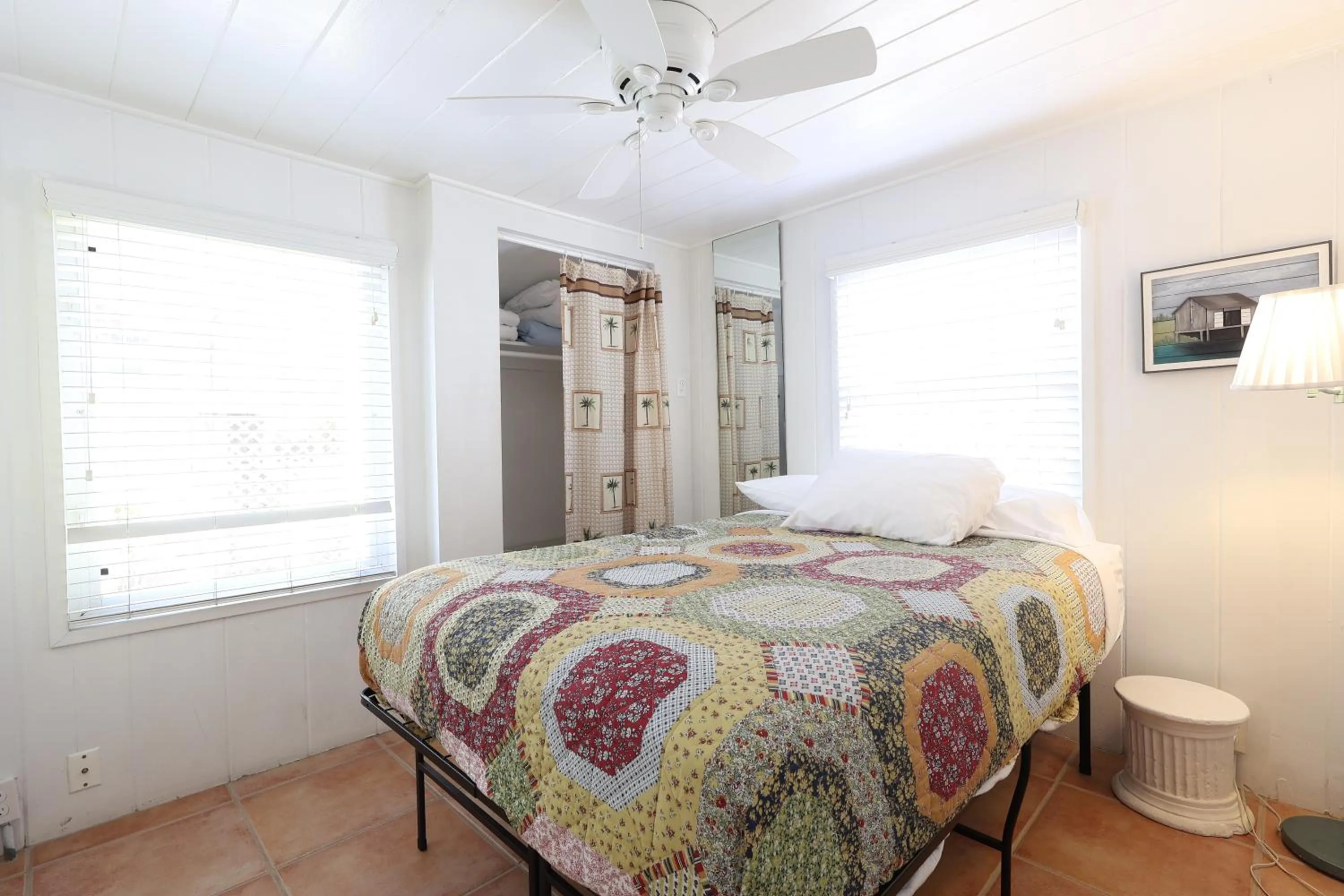 Bedroom, Bed in Siesta Key Island Rentals