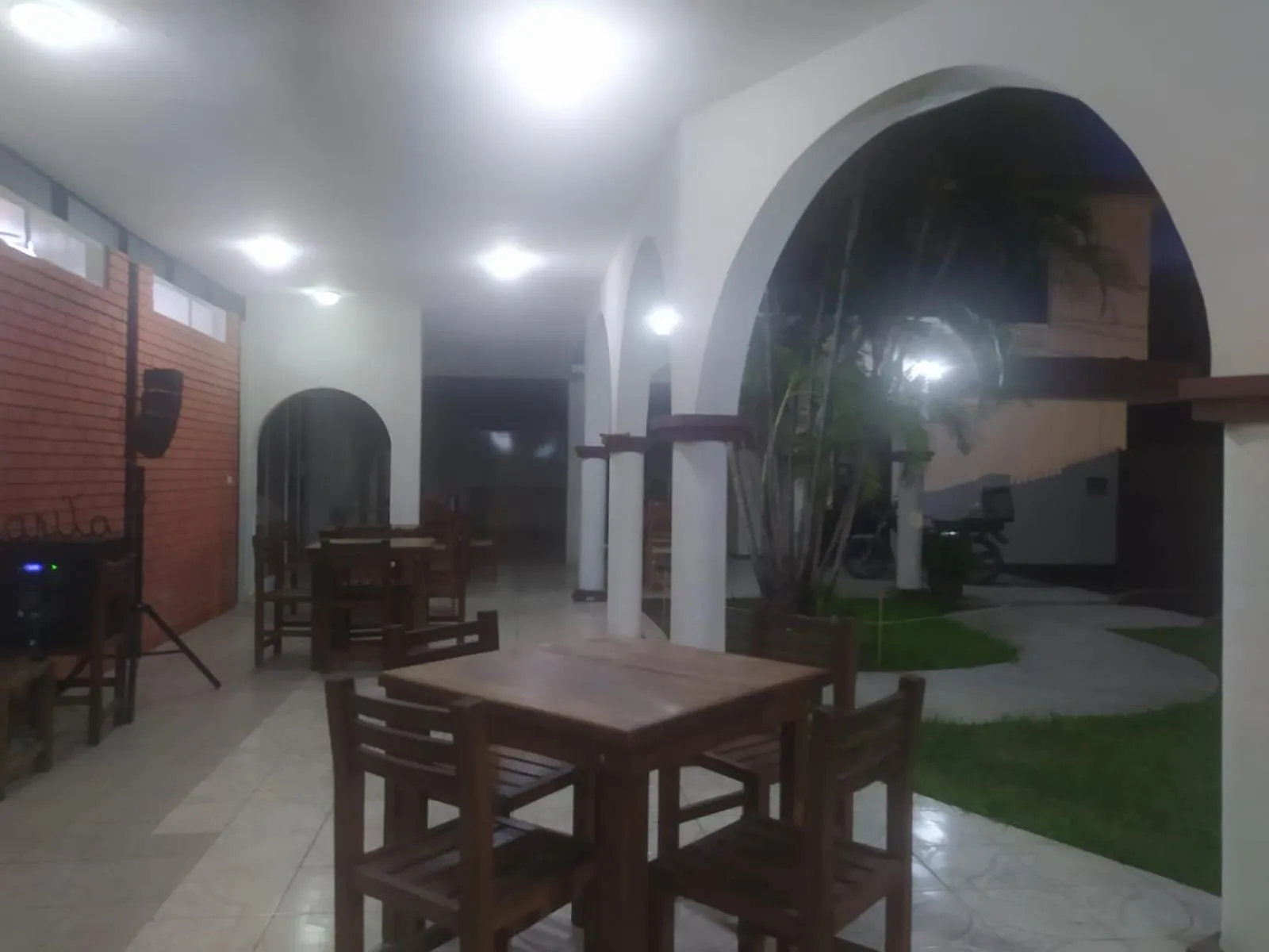 Restaurant/places to eat in Portal de José