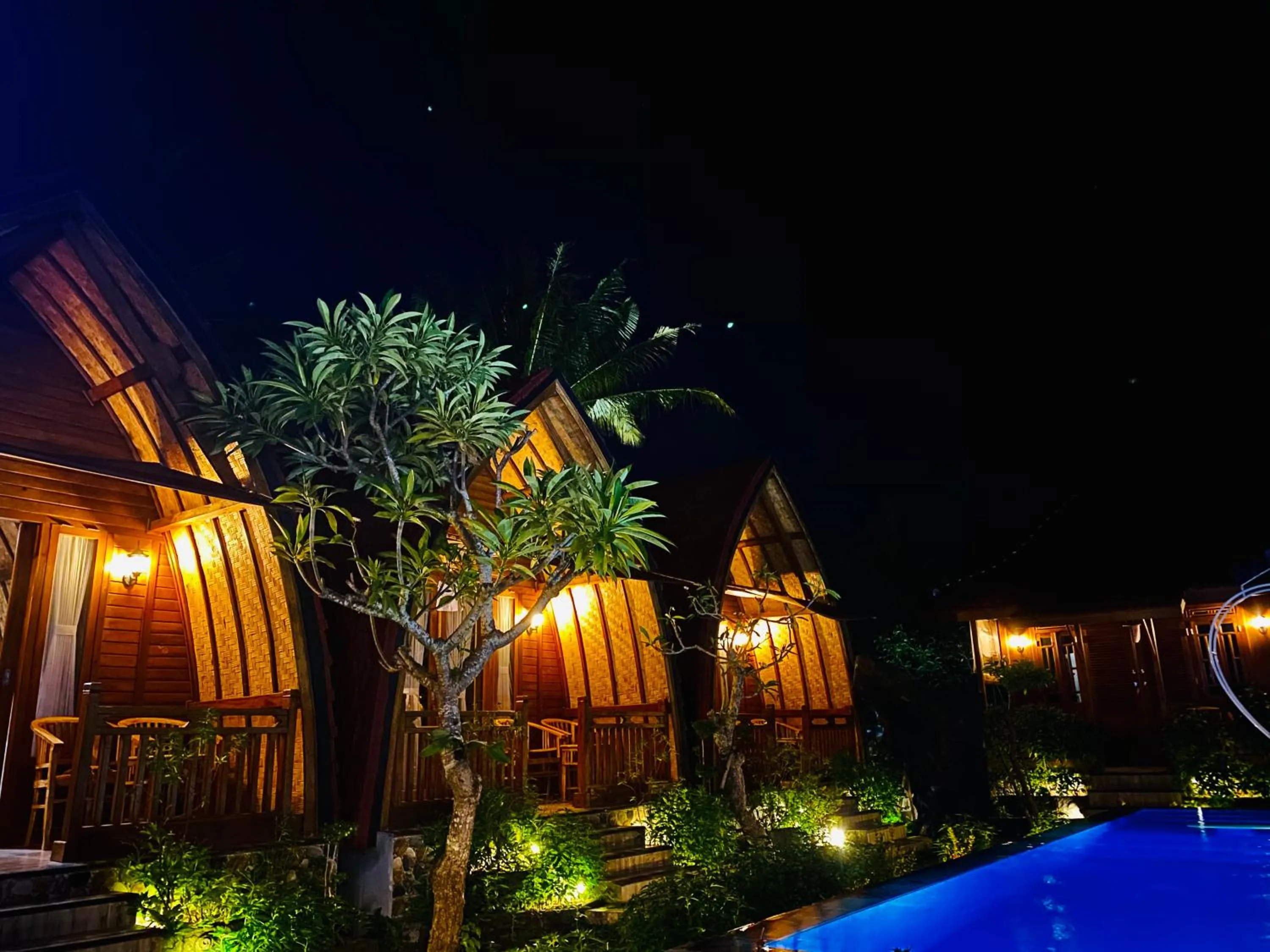 Property building in Grand Cory