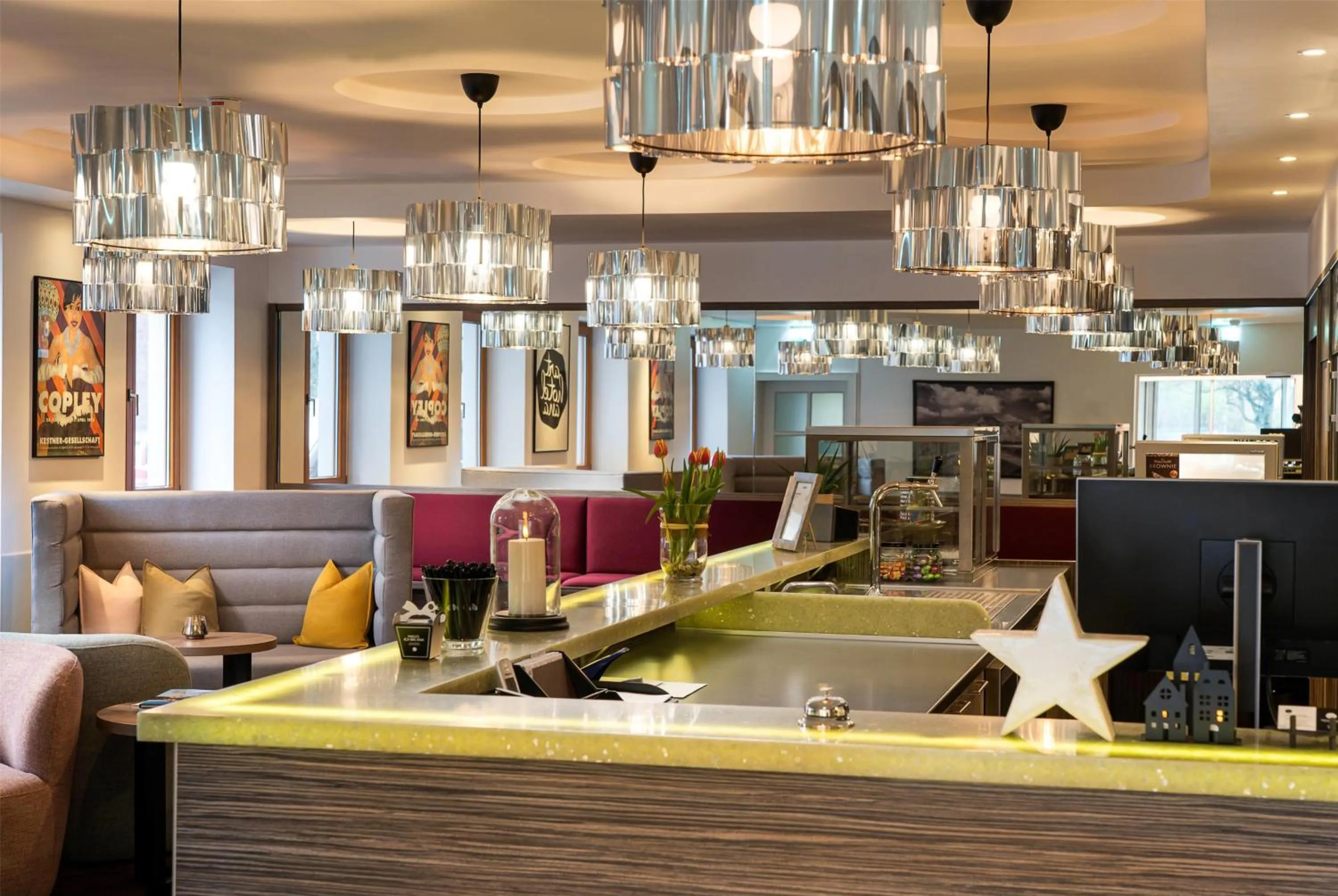 Lounge or bar in elaya hotel hannover city, Trademark by Wyndham