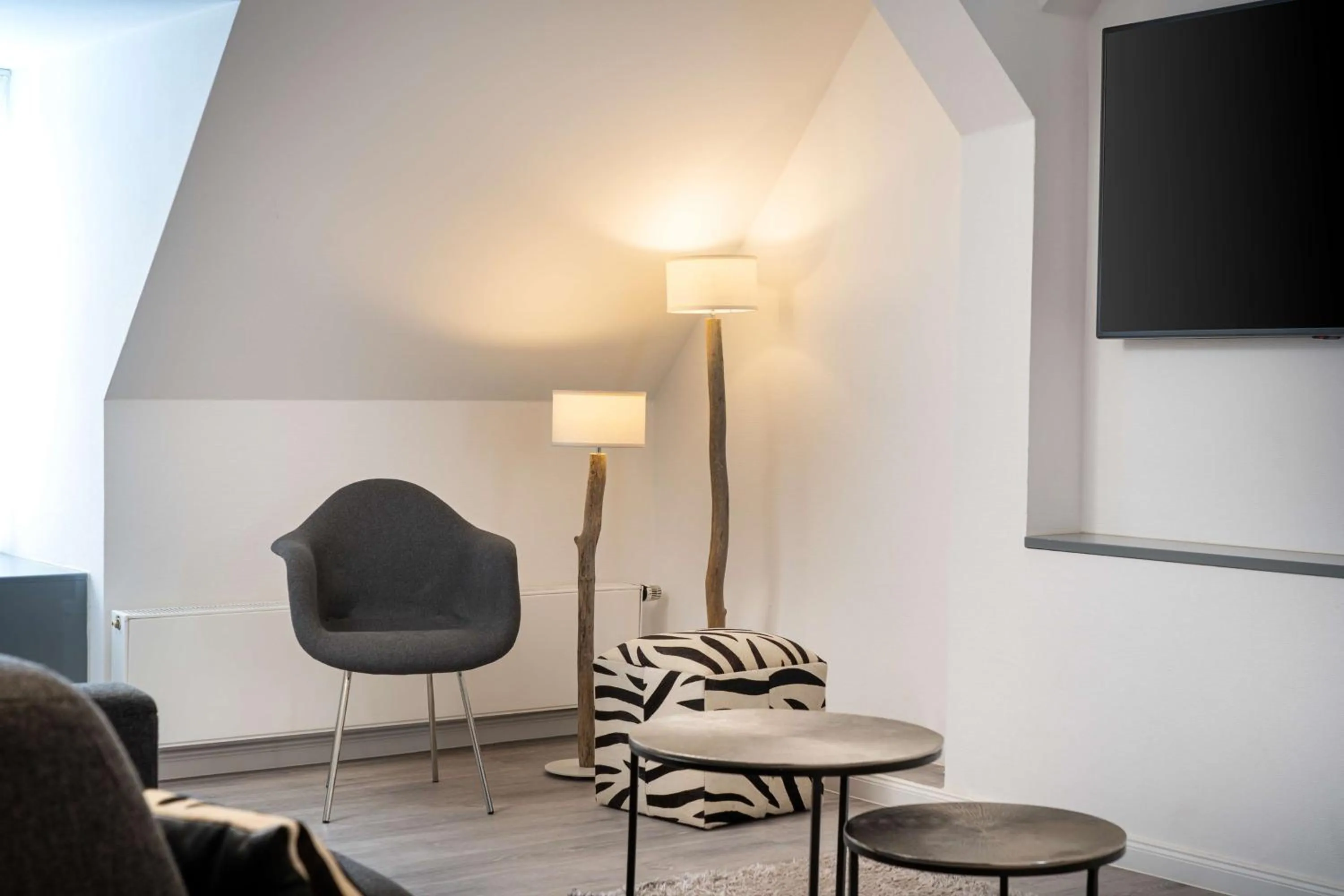 Bedroom in elaya hotel hannover city