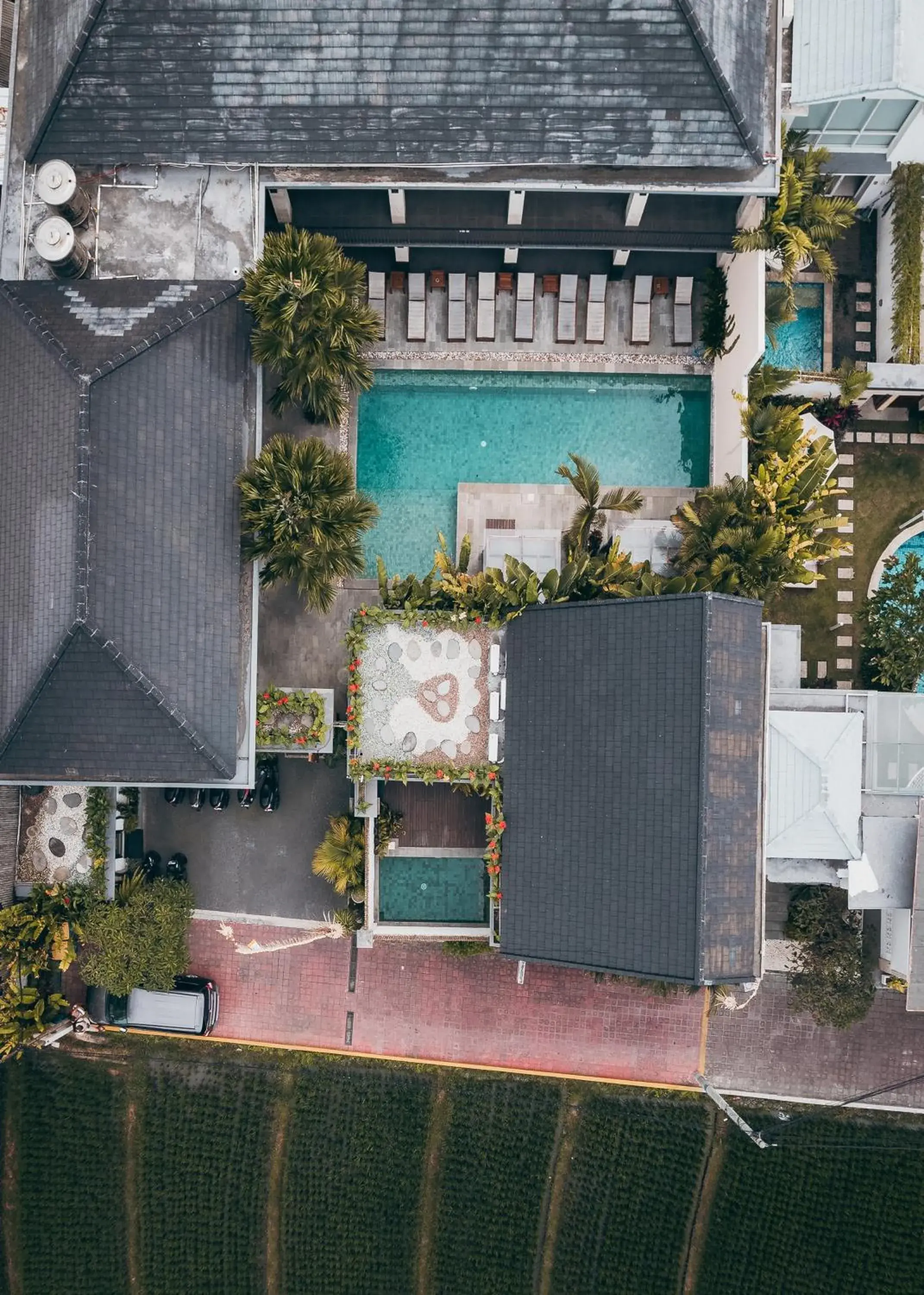 Property building in The Kamare Property building in The Kamare
