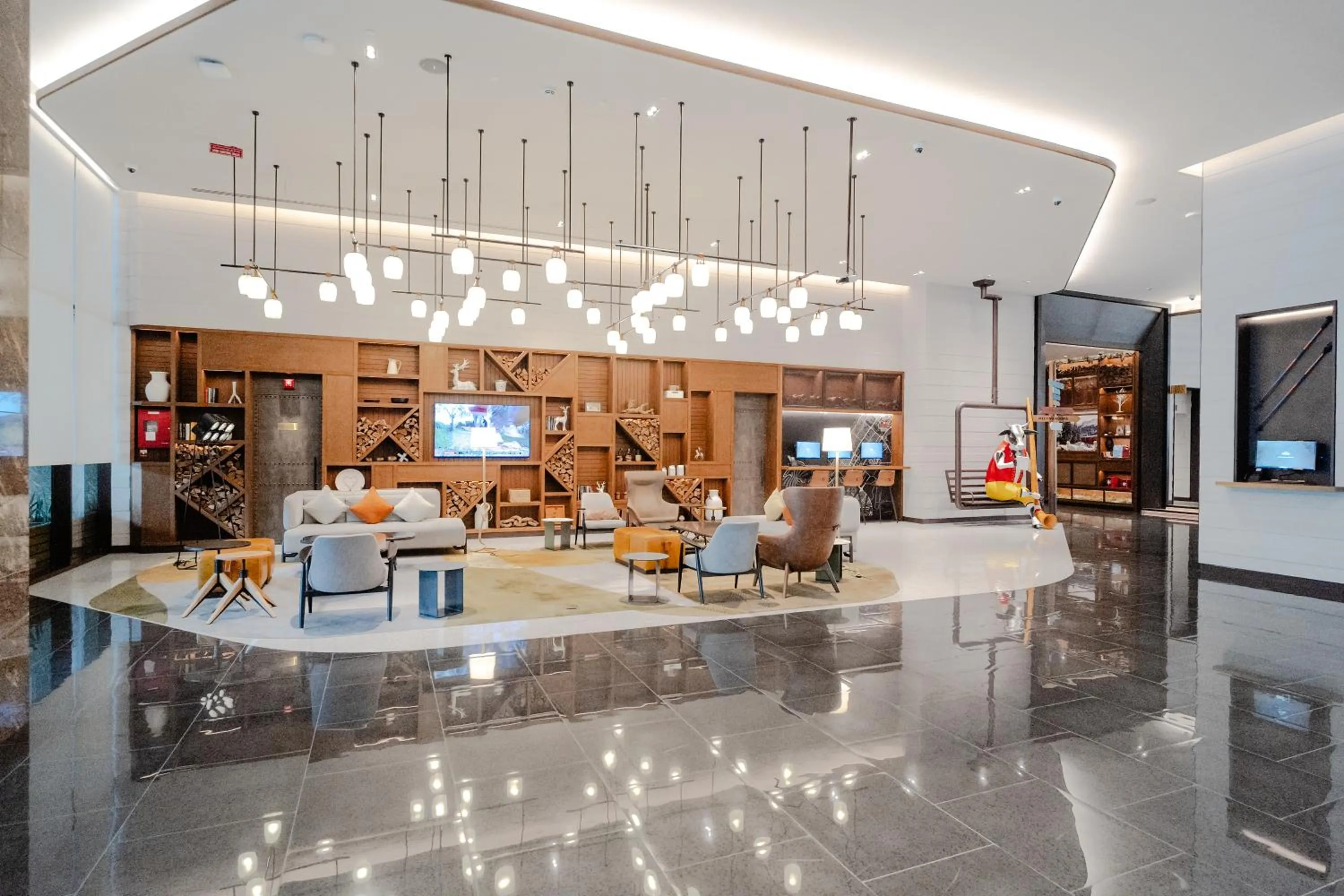 Lobby or reception in Barcelo Business Bay Dubai -Formerly Revier Hotel