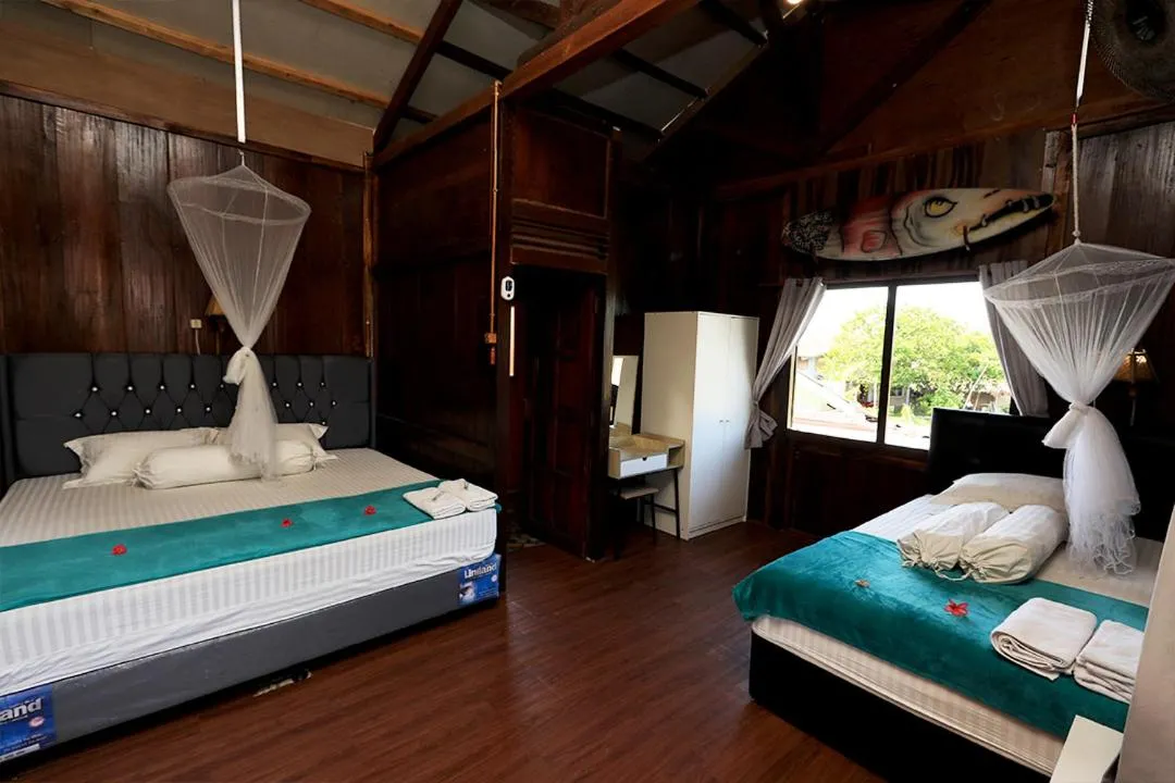 Bed in Arya's Surf Camp Cimaja