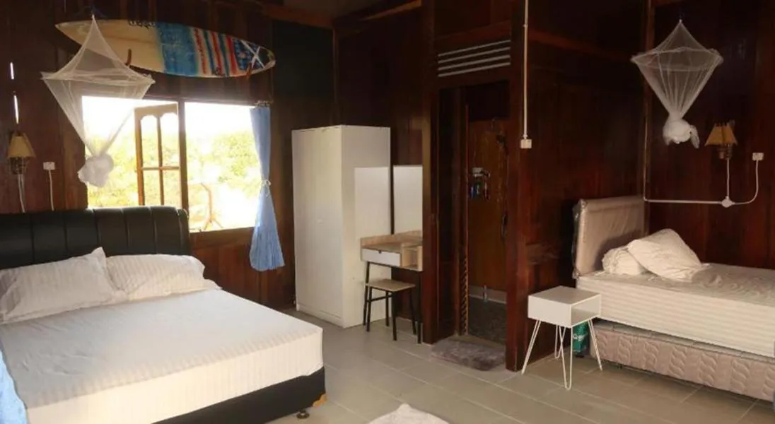 Bedroom, Bed in Arya's Surf Camp Cimaja
