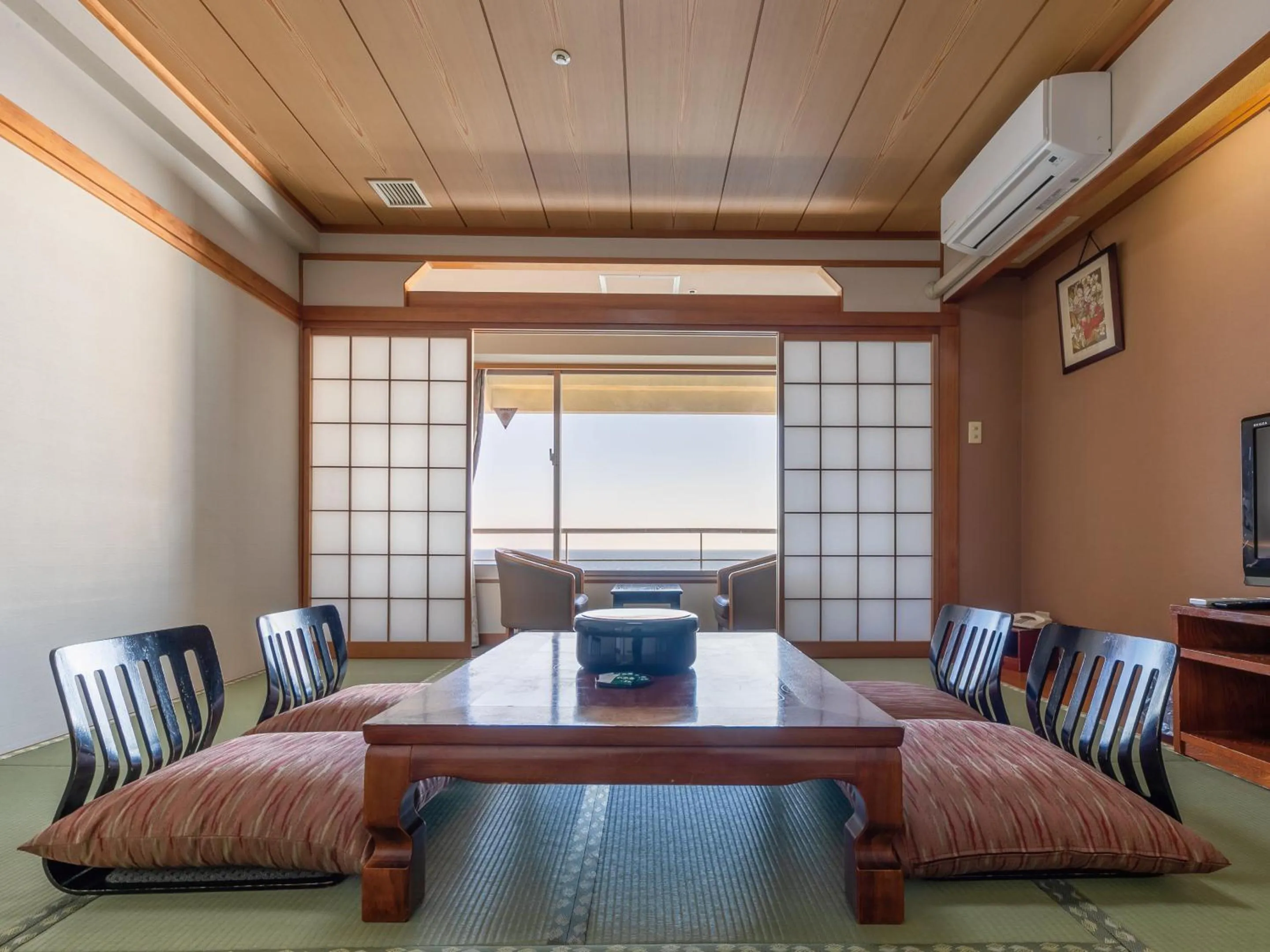 Living room in Atagawa Onsen Blue Ocean