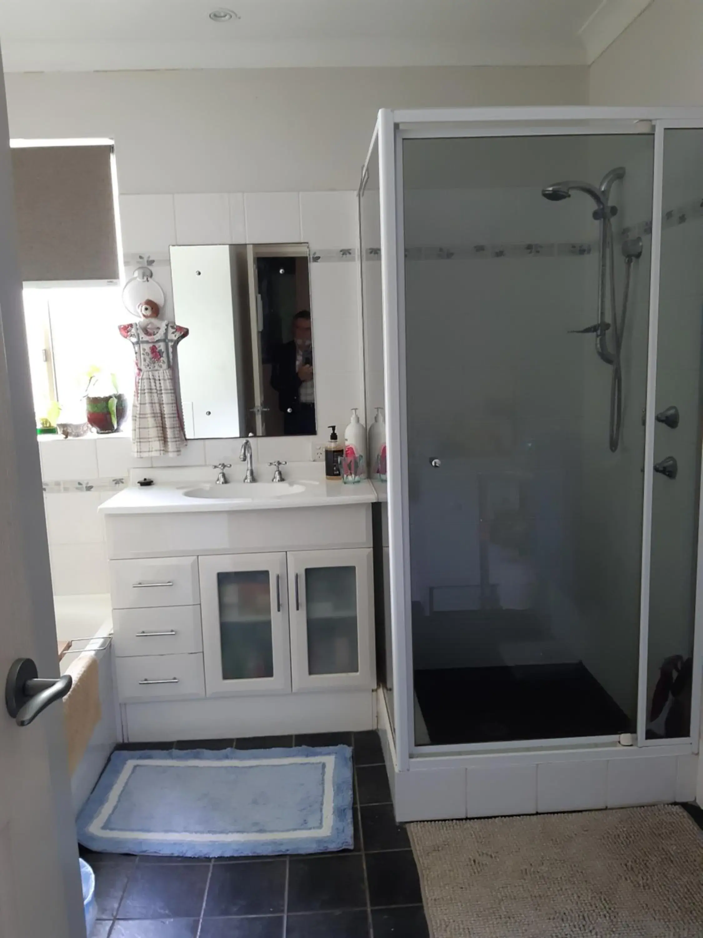 Budget Double Room - single occupancy in Mundaring Bed and Breakfast Budget Double Room - single occupancy in Mundaring Bed and Breakfast