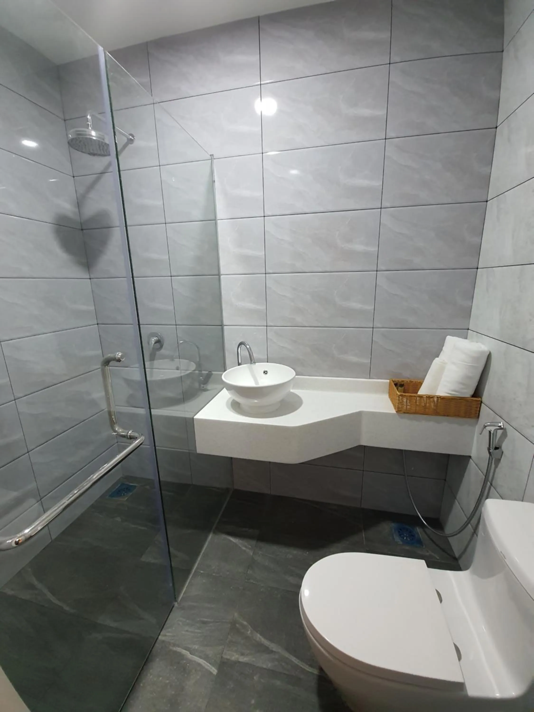 Bathroom in PARADIAN HOTEL