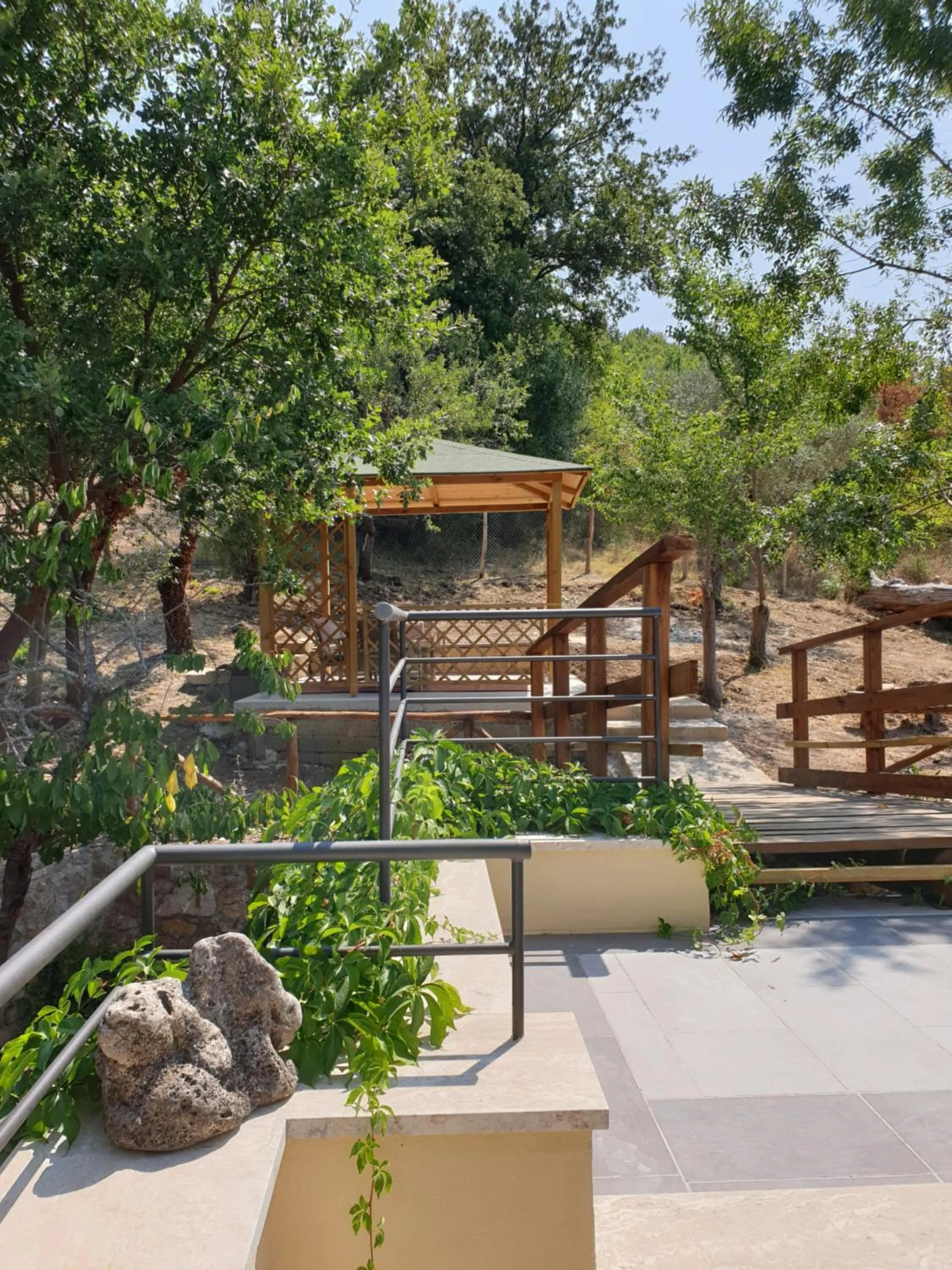 Garden in Le Querciolaie Monte Cavallo - upper apartment