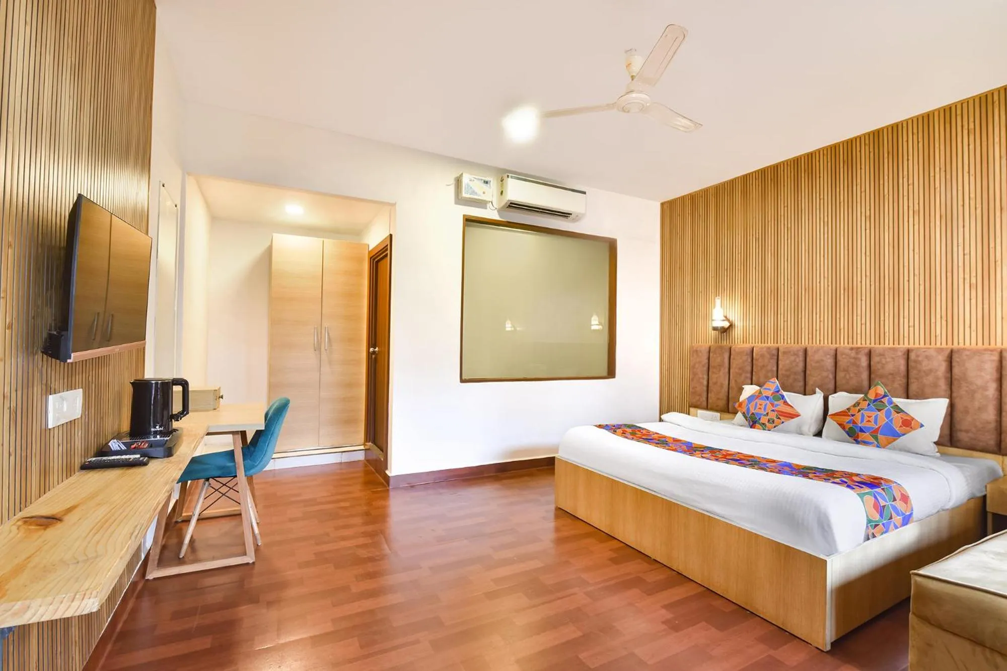 Bed in FabHotel Morjim Bliss - 500M From Morjim Beach