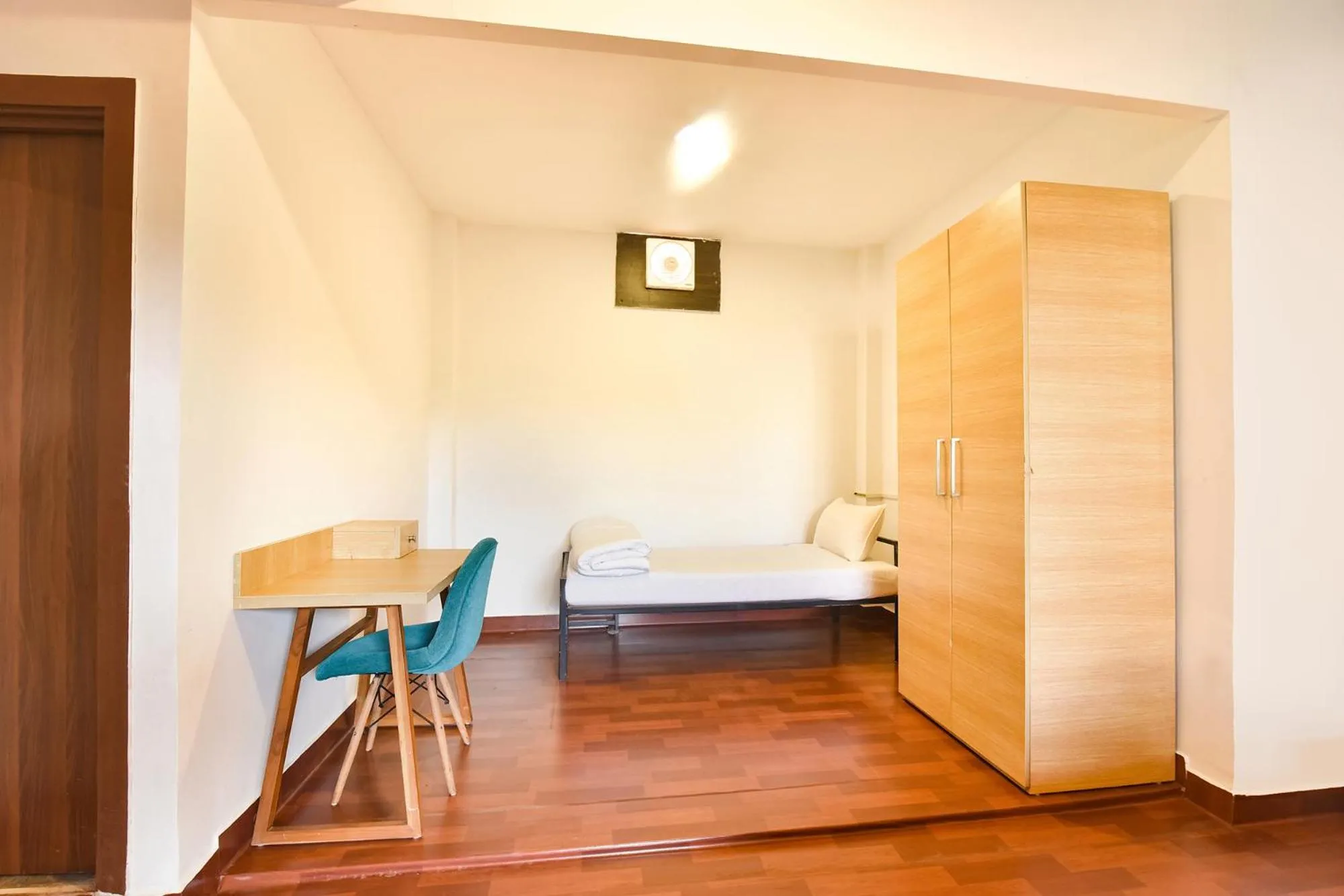 Bed in FabHotel Morjim Bliss - 500M From Morjim Beach