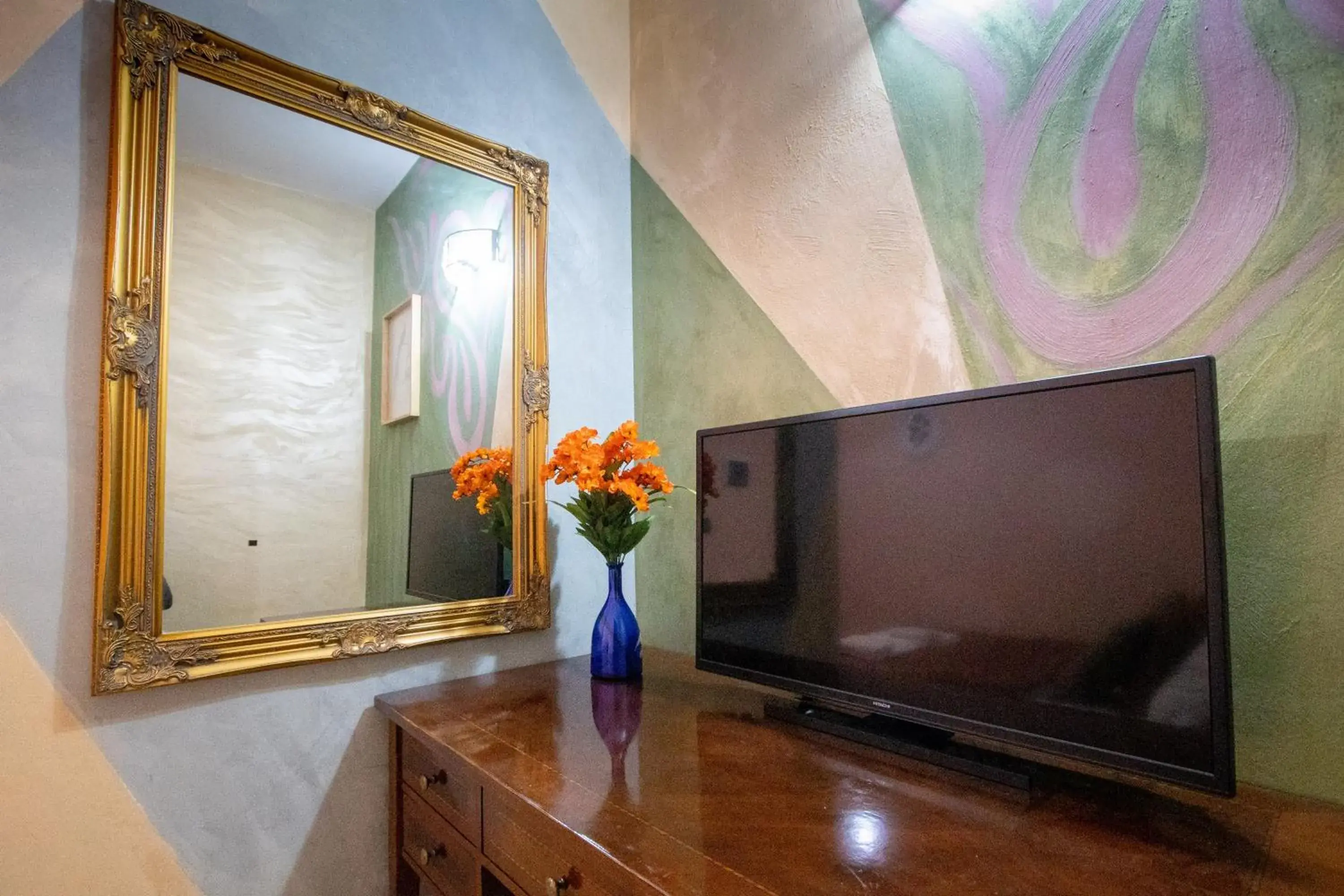 Single Room in B&B Colorful Suite Yard Single Room in B&B Colorful Suite Yard