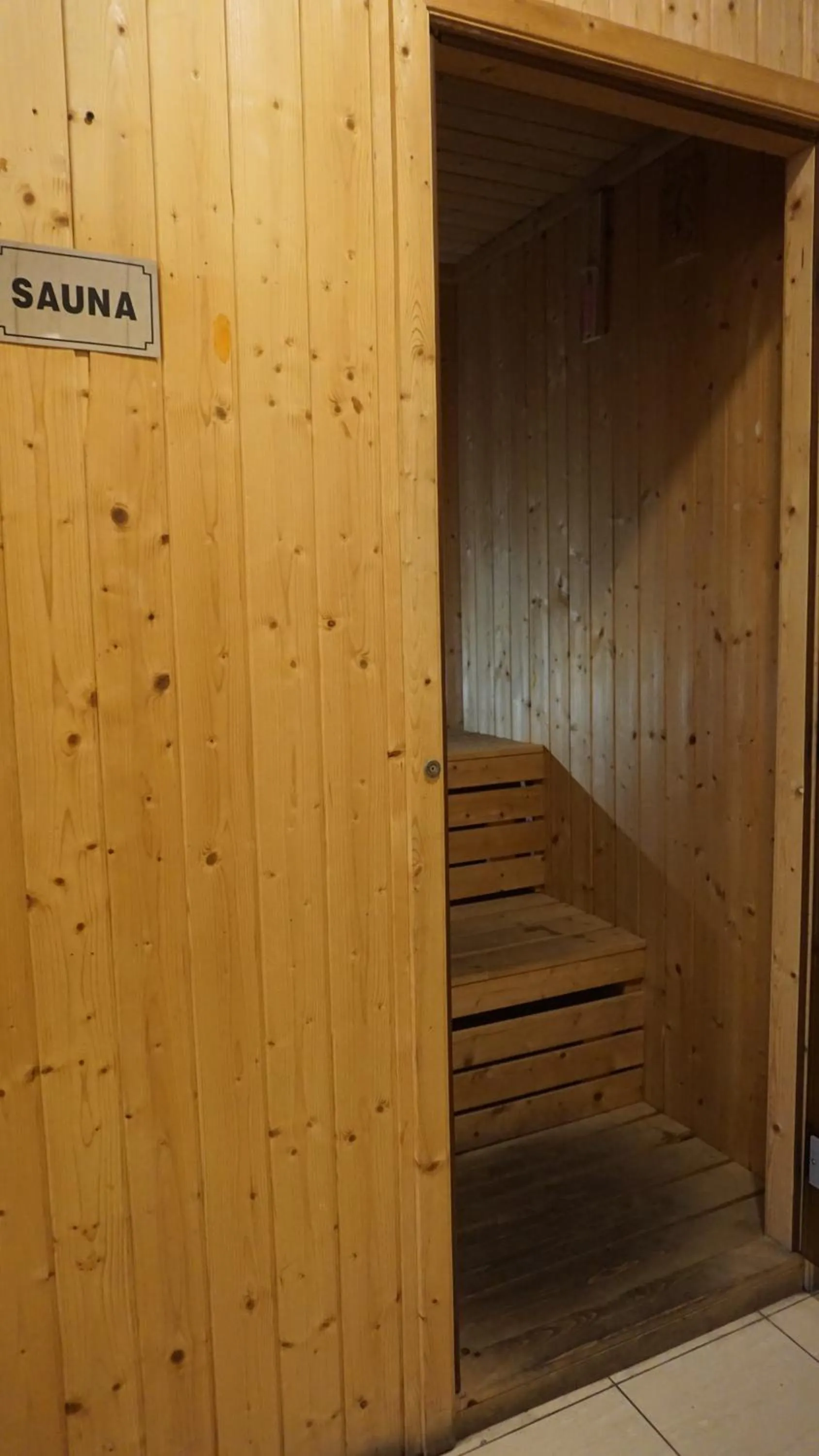 Sauna in Golden Tulip Sharjah