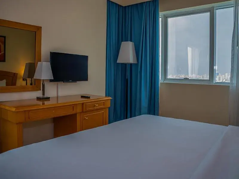Executive 3 Bedroom Apartment in Golden Tulip Sharjah Executive 3 Bedroom Apartment in Golden Tulip Sharjah