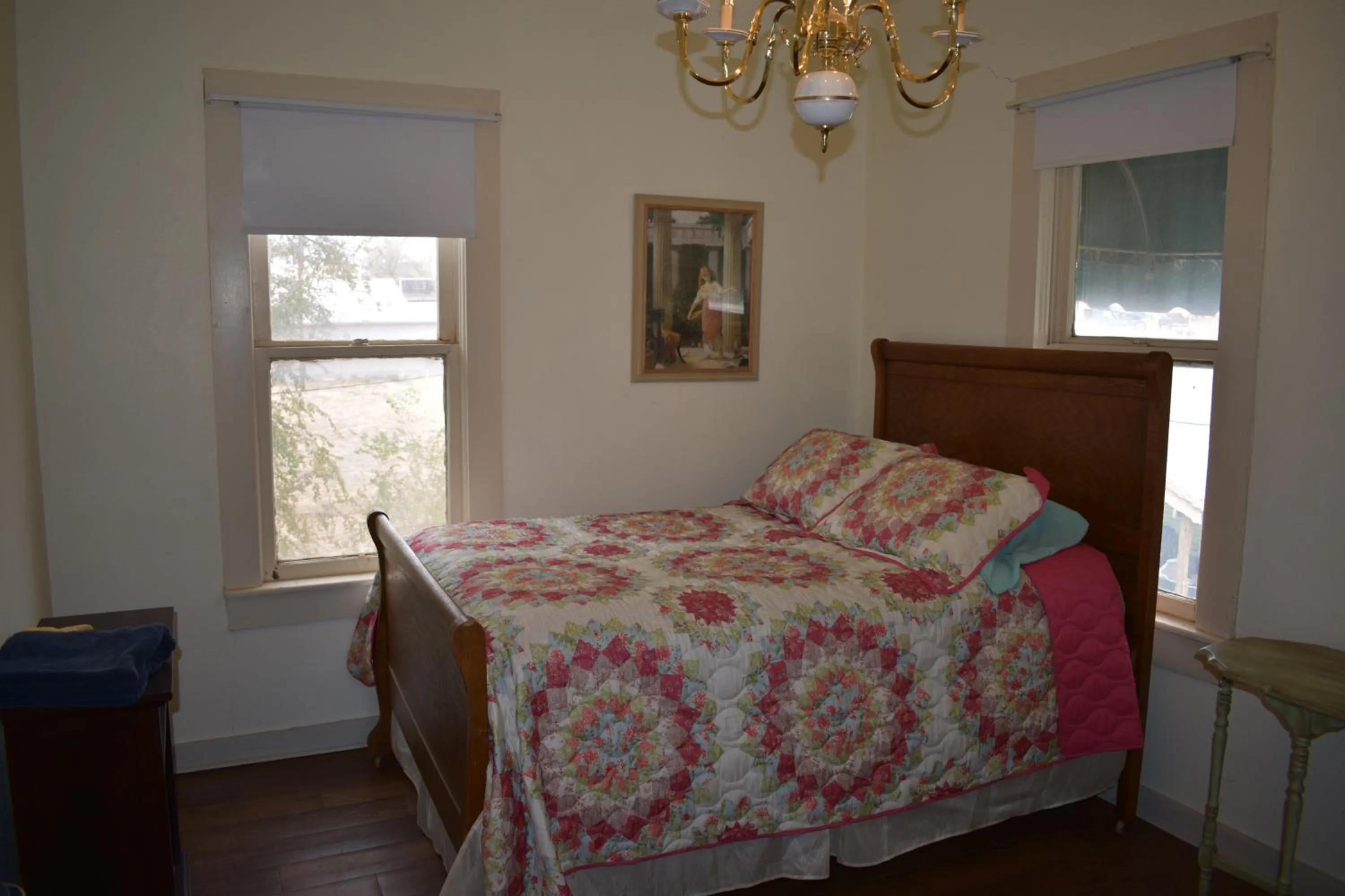 Bed in The Hotel Texan