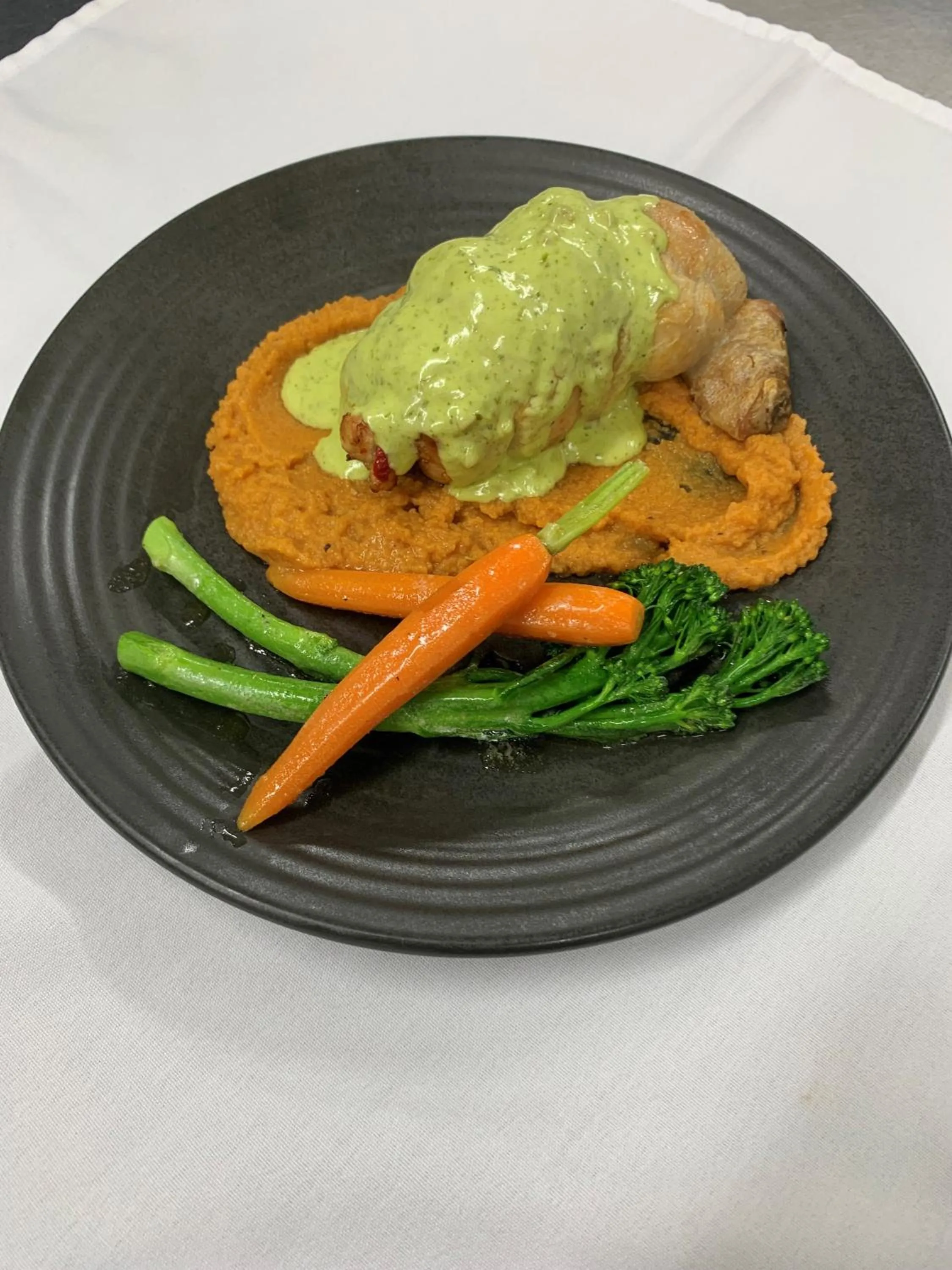 Dinner in Tumbarumba Motel & Elms Restaurant