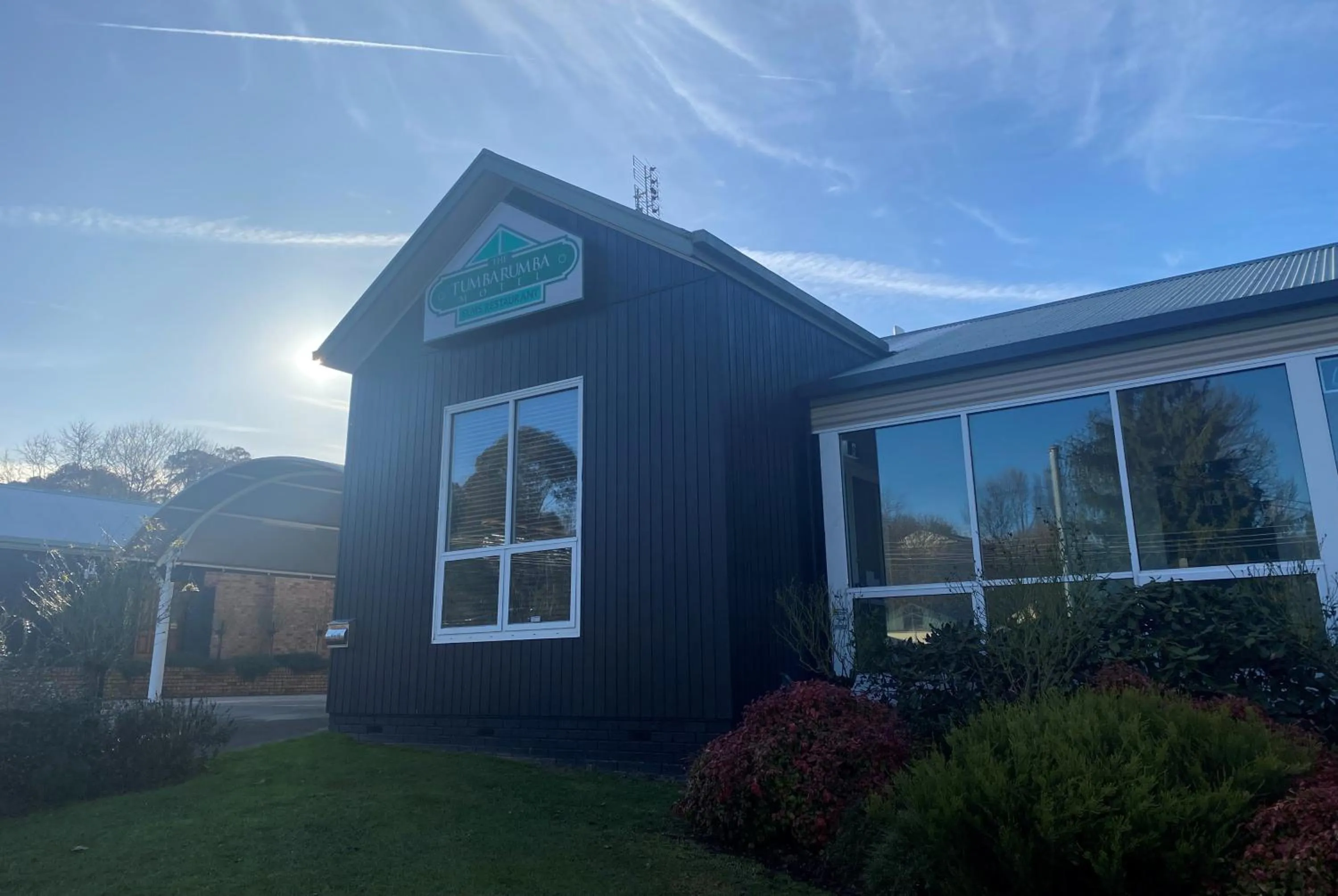 Property building in Tumbarumba Motel & Elms Restaurant