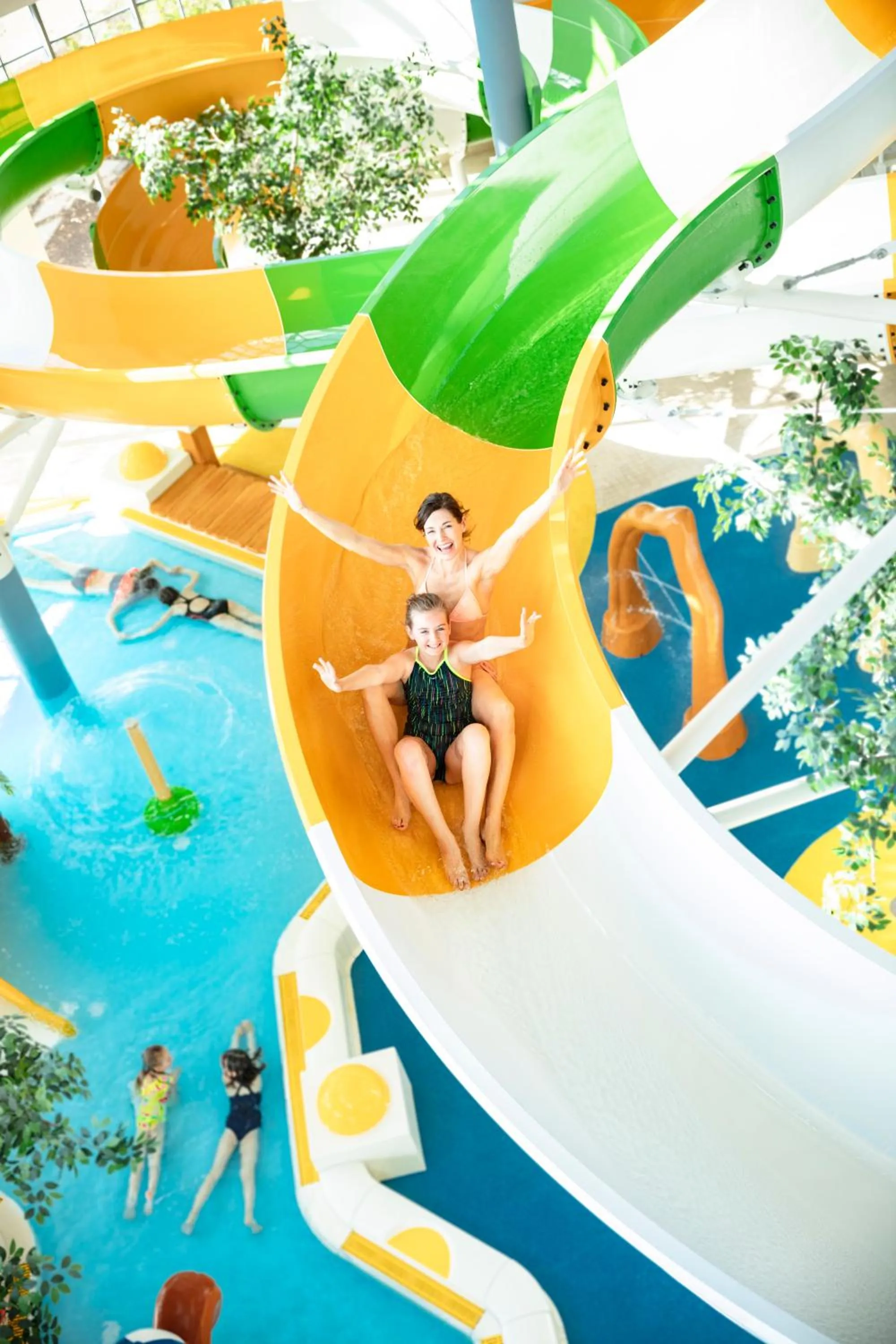 Swimming pool in BEECH Resort Fleesensee