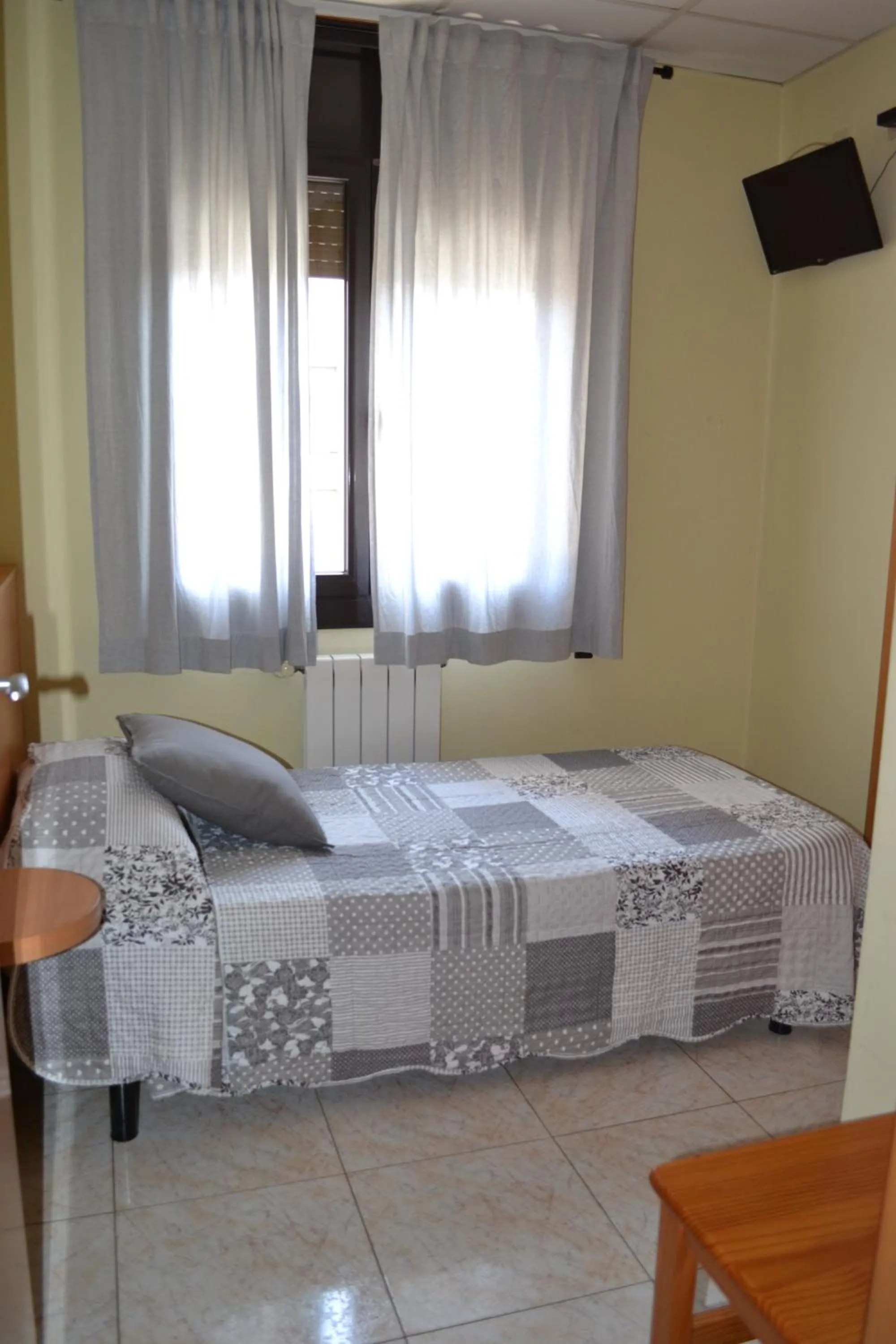 Bed in Hostal Bartis
