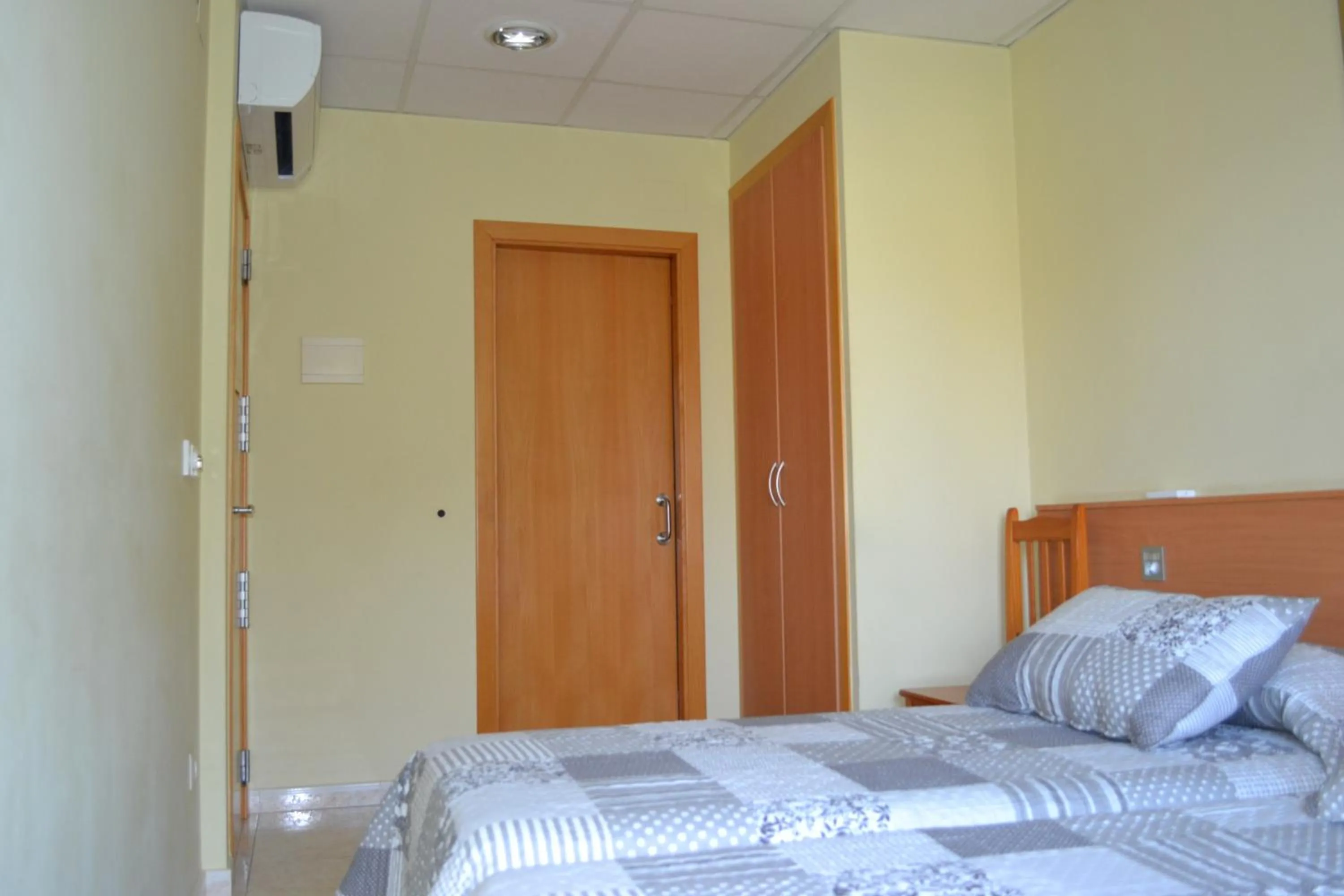 Bed in Hostal Bartis