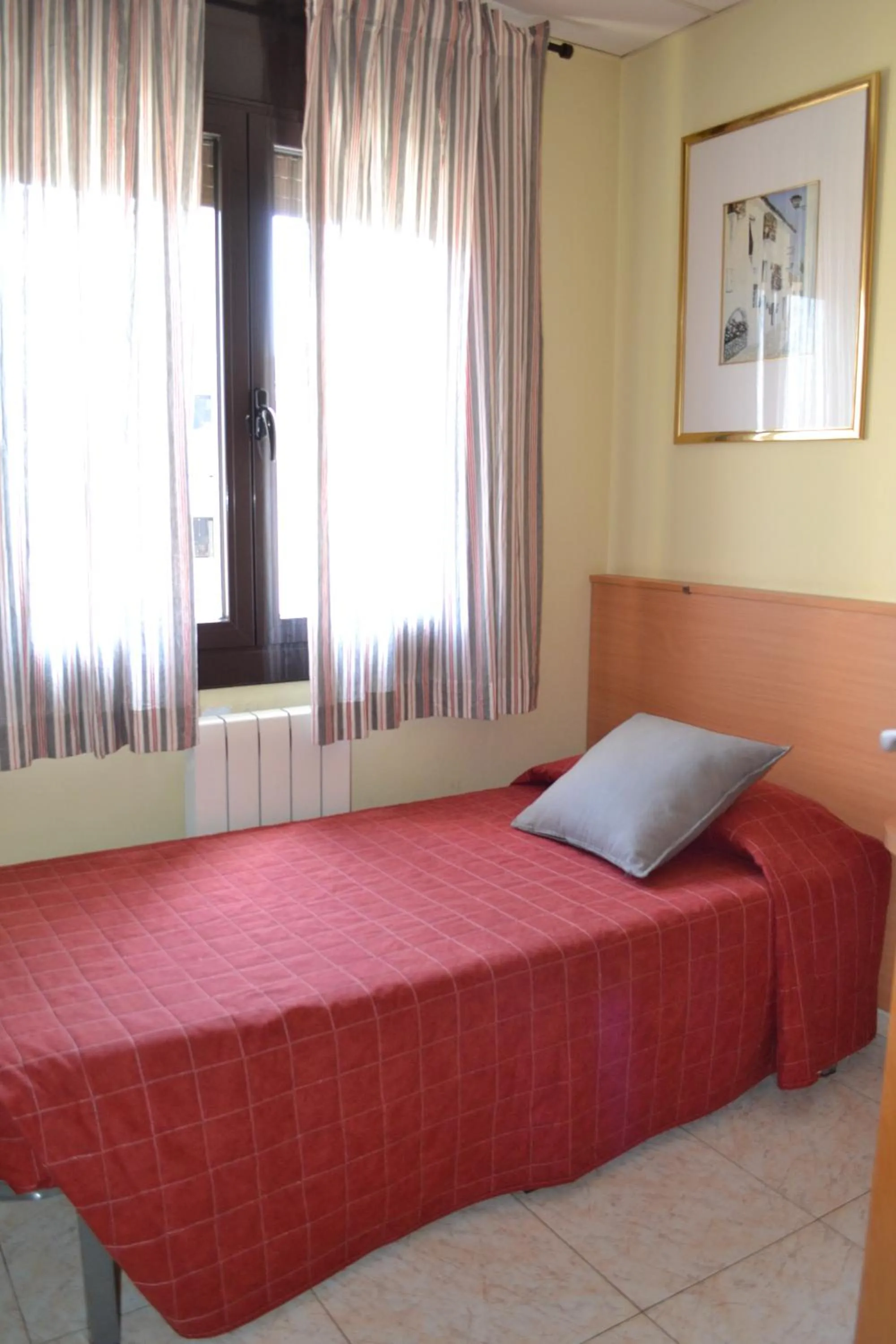 Bed in Hostal Bartis