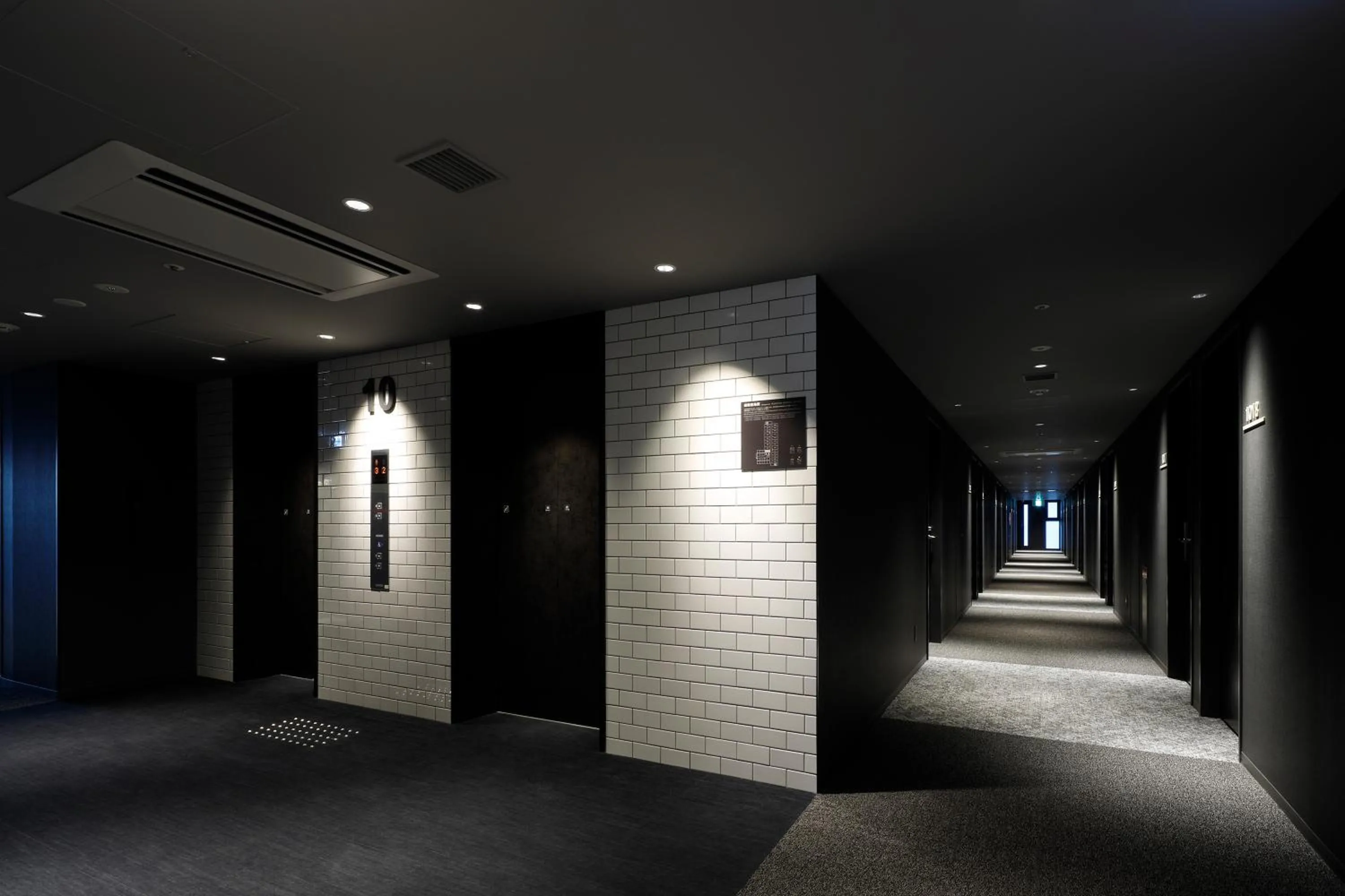 elevator in Via Inn Prime Osaka Kyobashi