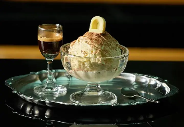 Lounge or bar in Grand Josun Jeju Lounge or bar in Grand Josun Jeju