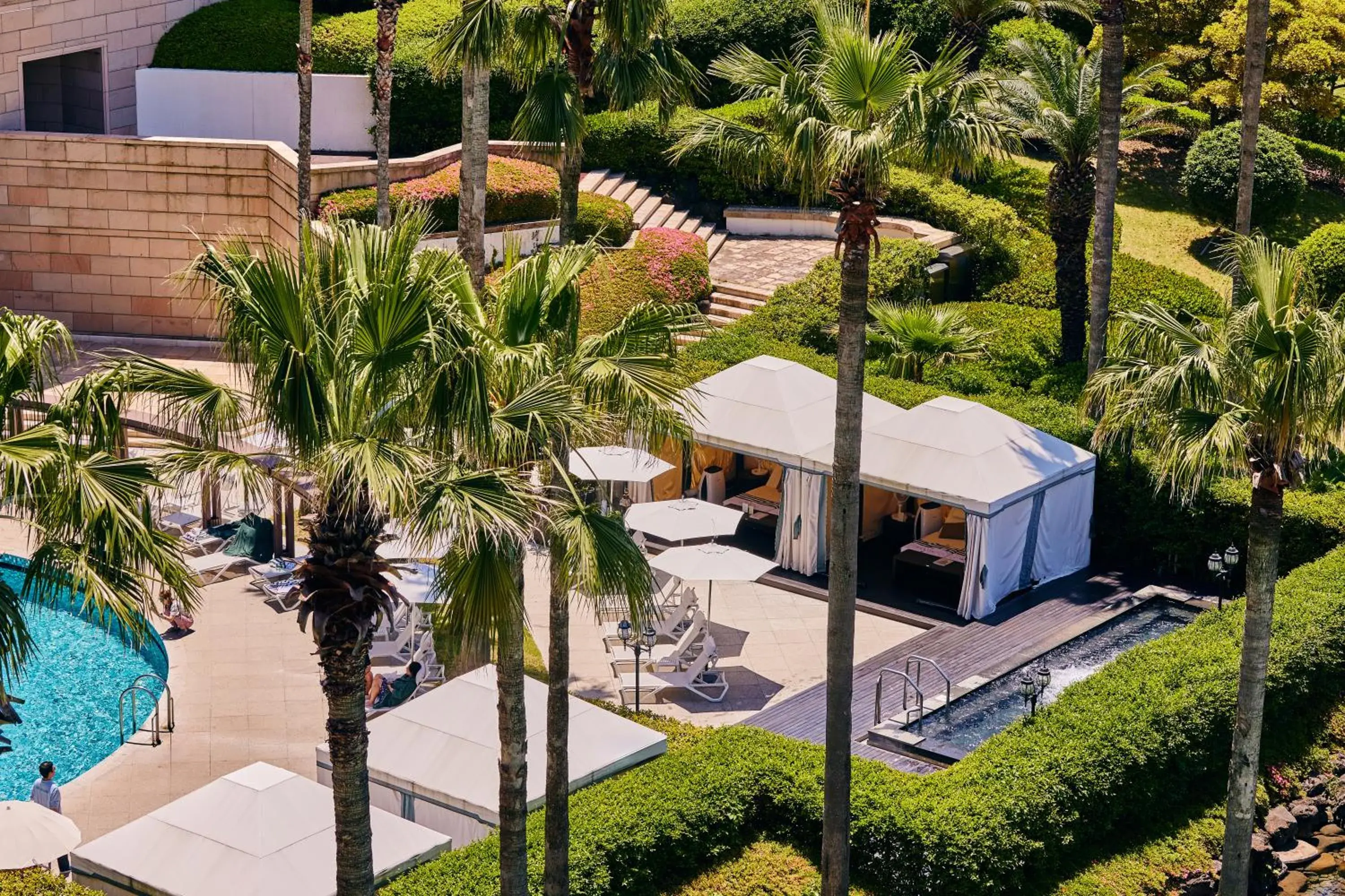 Property building in Grand Josun Jeju Property building in Grand Josun Jeju