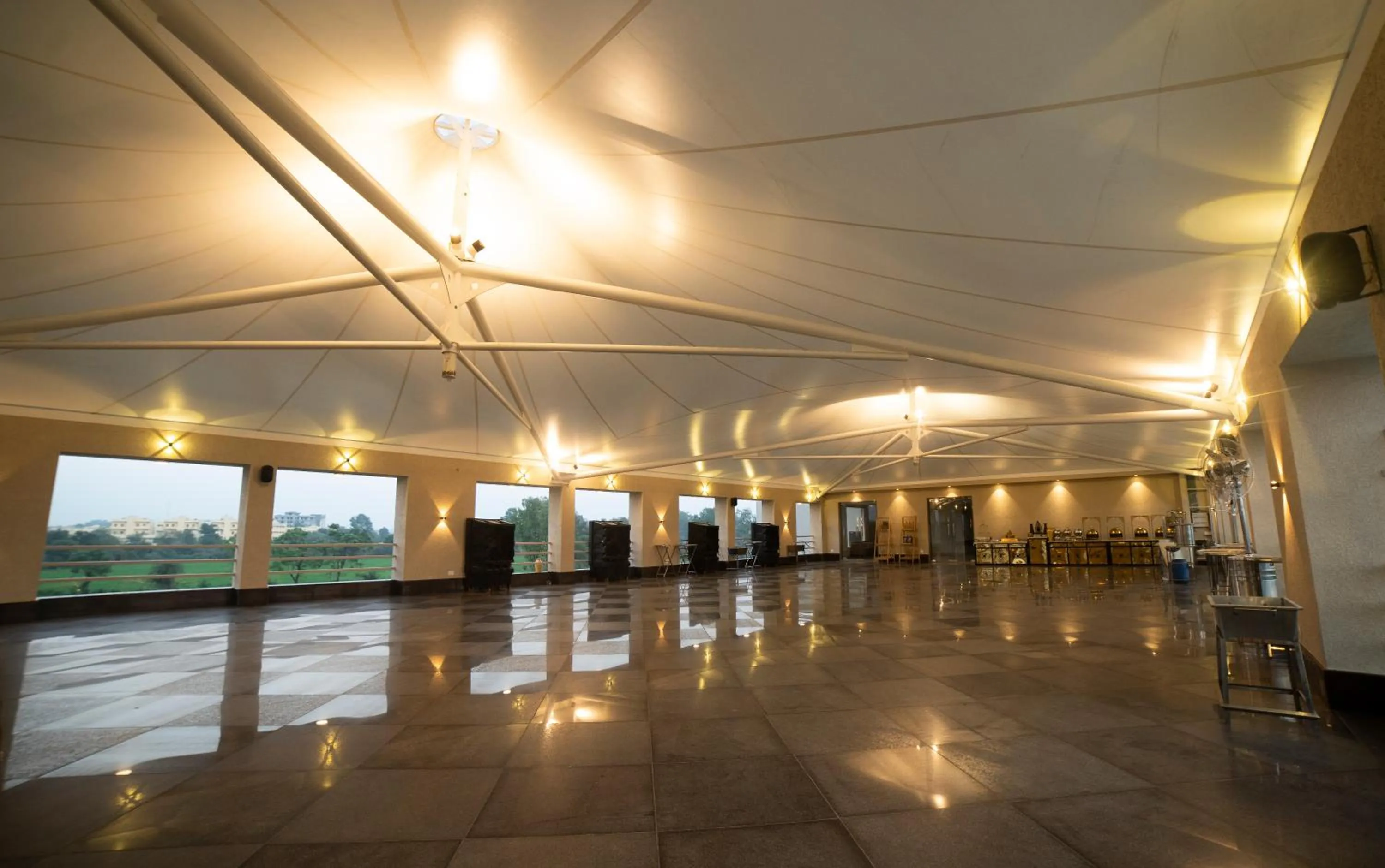 Banquet/Function facilities in HOTEL RAJHANS ABHINANDAN