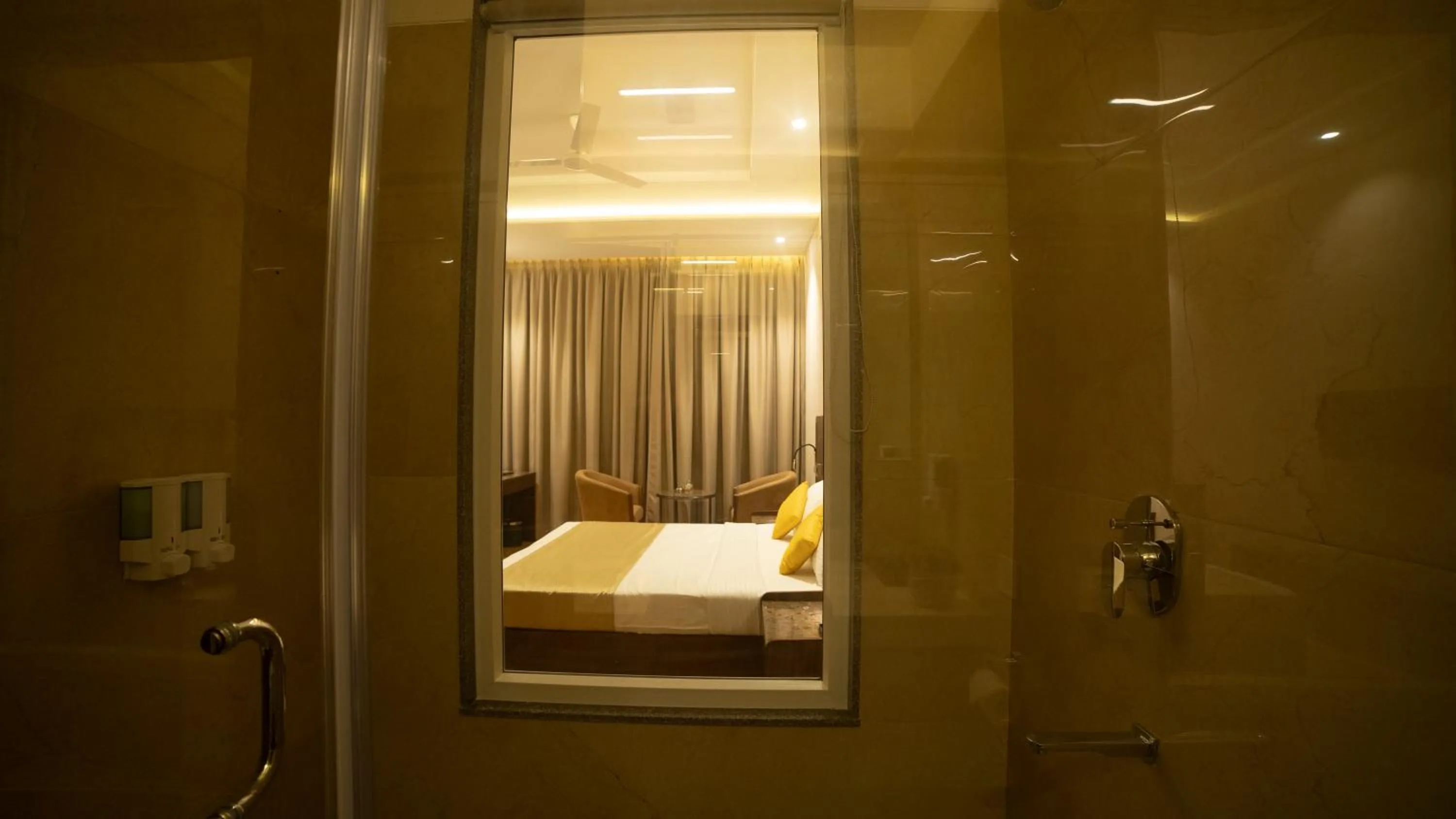 Balcony/Terrace, Bed in HOTEL RAJHANS ABHINANDAN