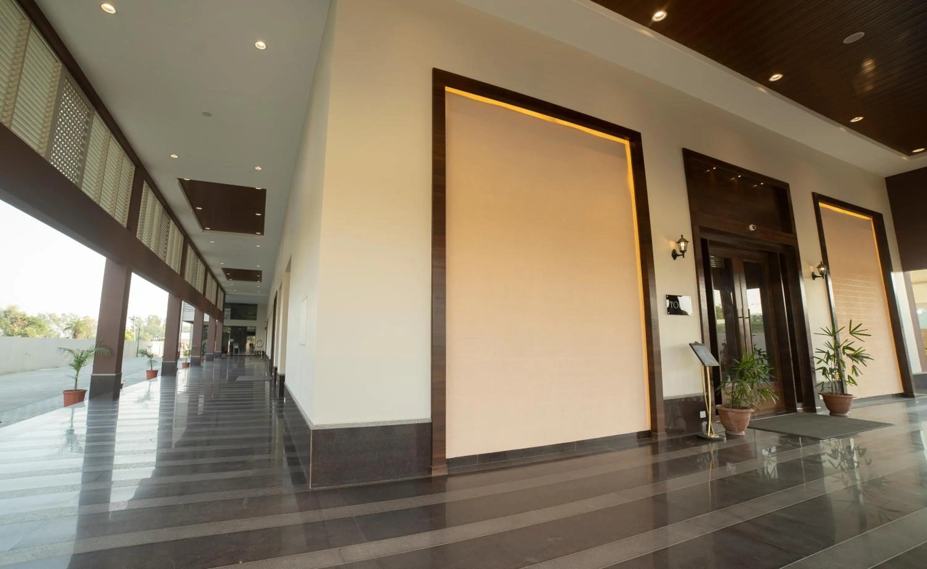 Facade/entrance in HOTEL RAJHANS ABHINANDAN