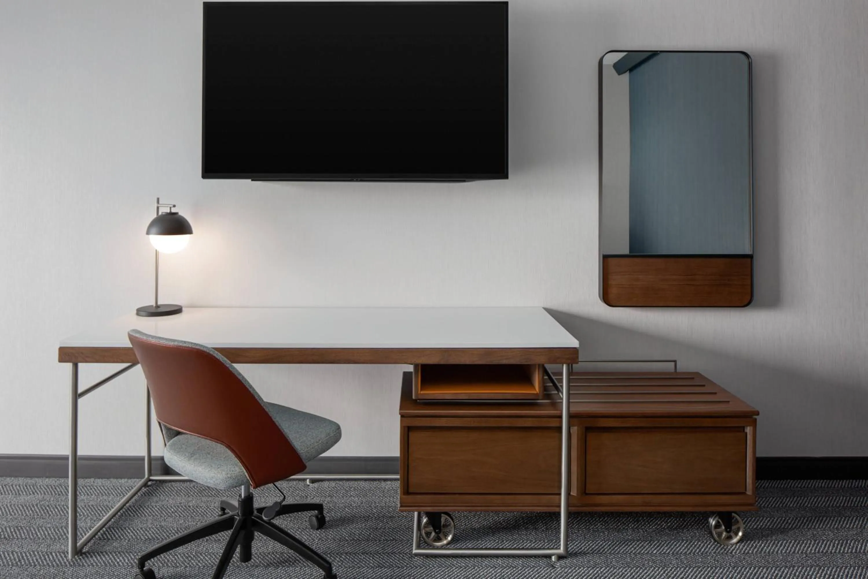 Photo of the whole room in Courtyard by Marriott Lansing Downtown