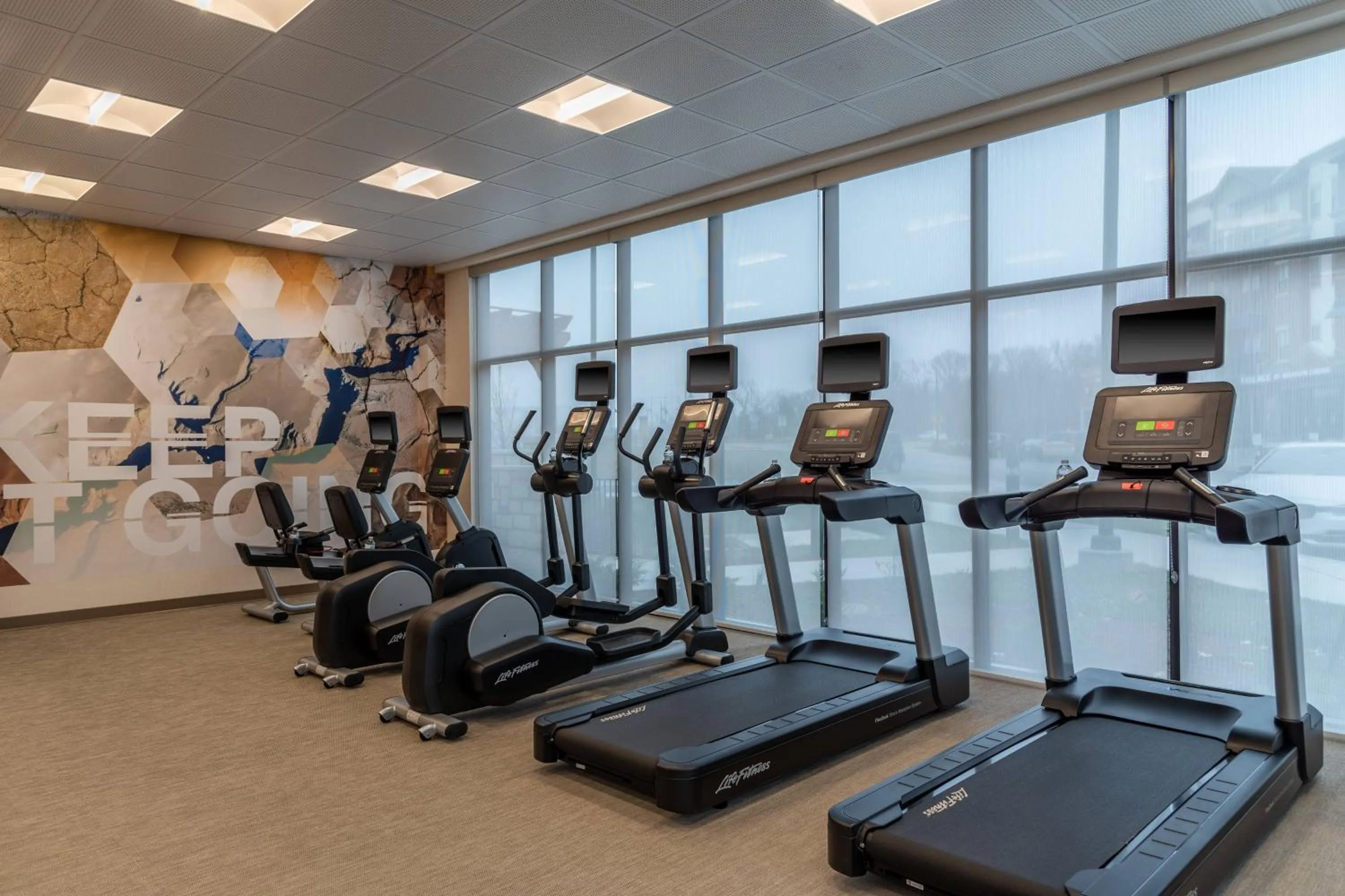 Fitness centre/facilities in SpringHill Suites by Marriott Overland Park Leawood