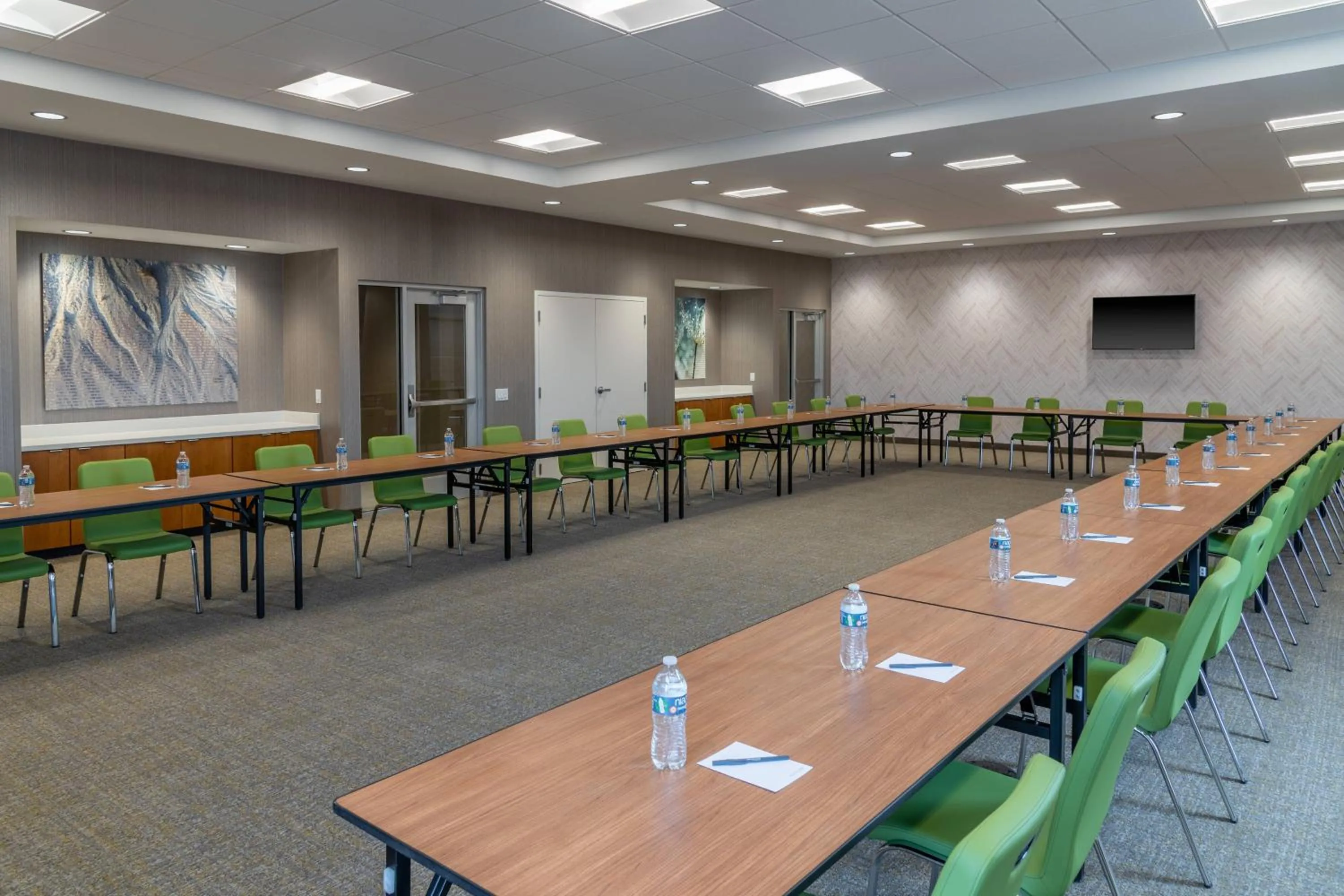 Meeting/conference room in SpringHill Suites by Marriott Overland Park Leawood