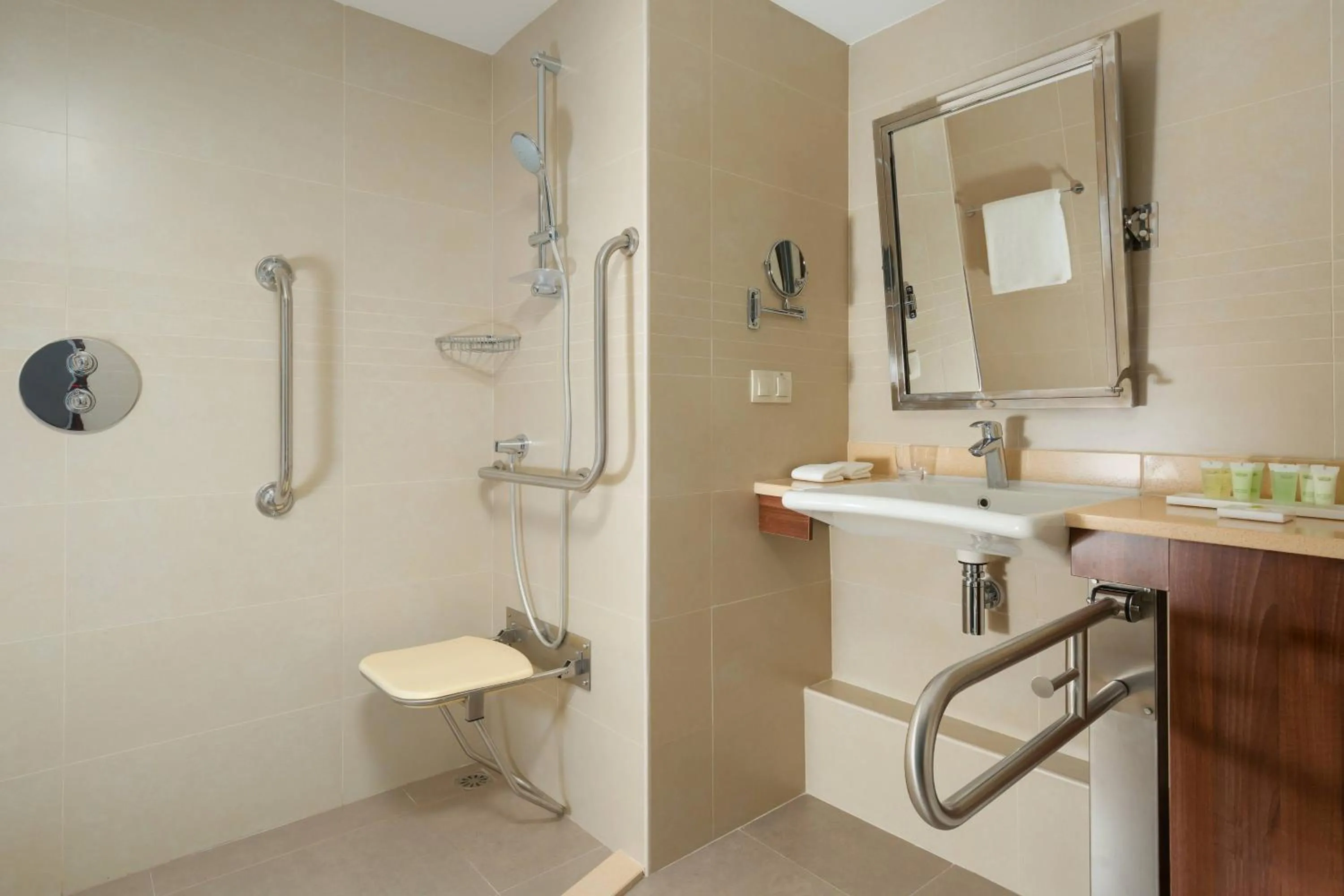 Bathroom in Courtyard by Marriott Tashkent