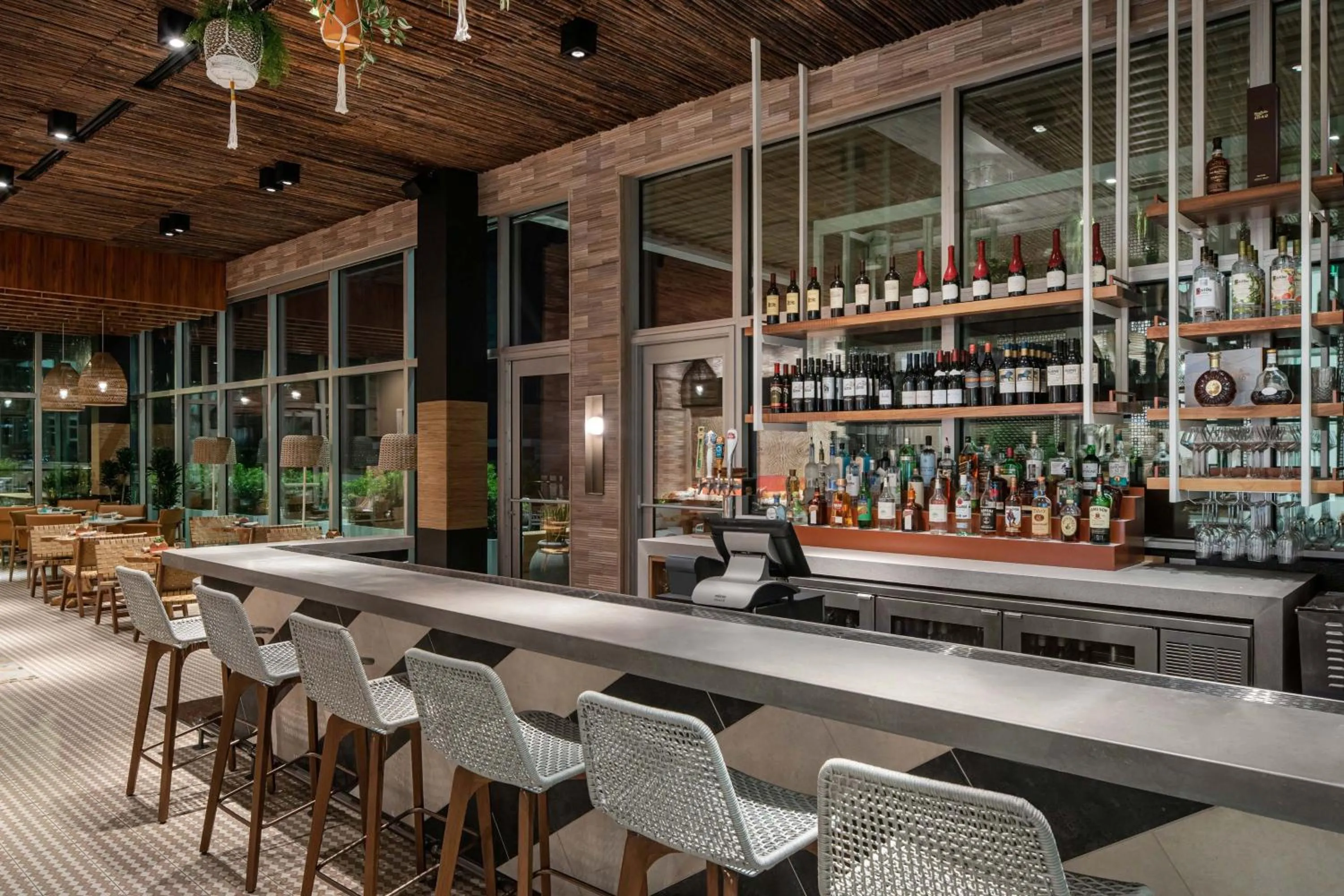 Lounge or bar in Aloft Tampa Midtown