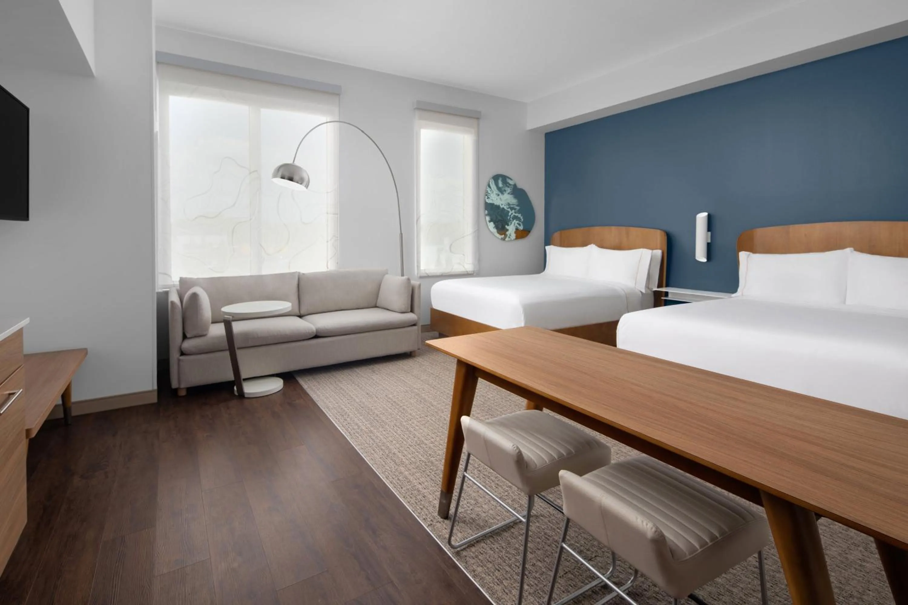 Photo of the whole room, Bed in Element Tampa Midtown